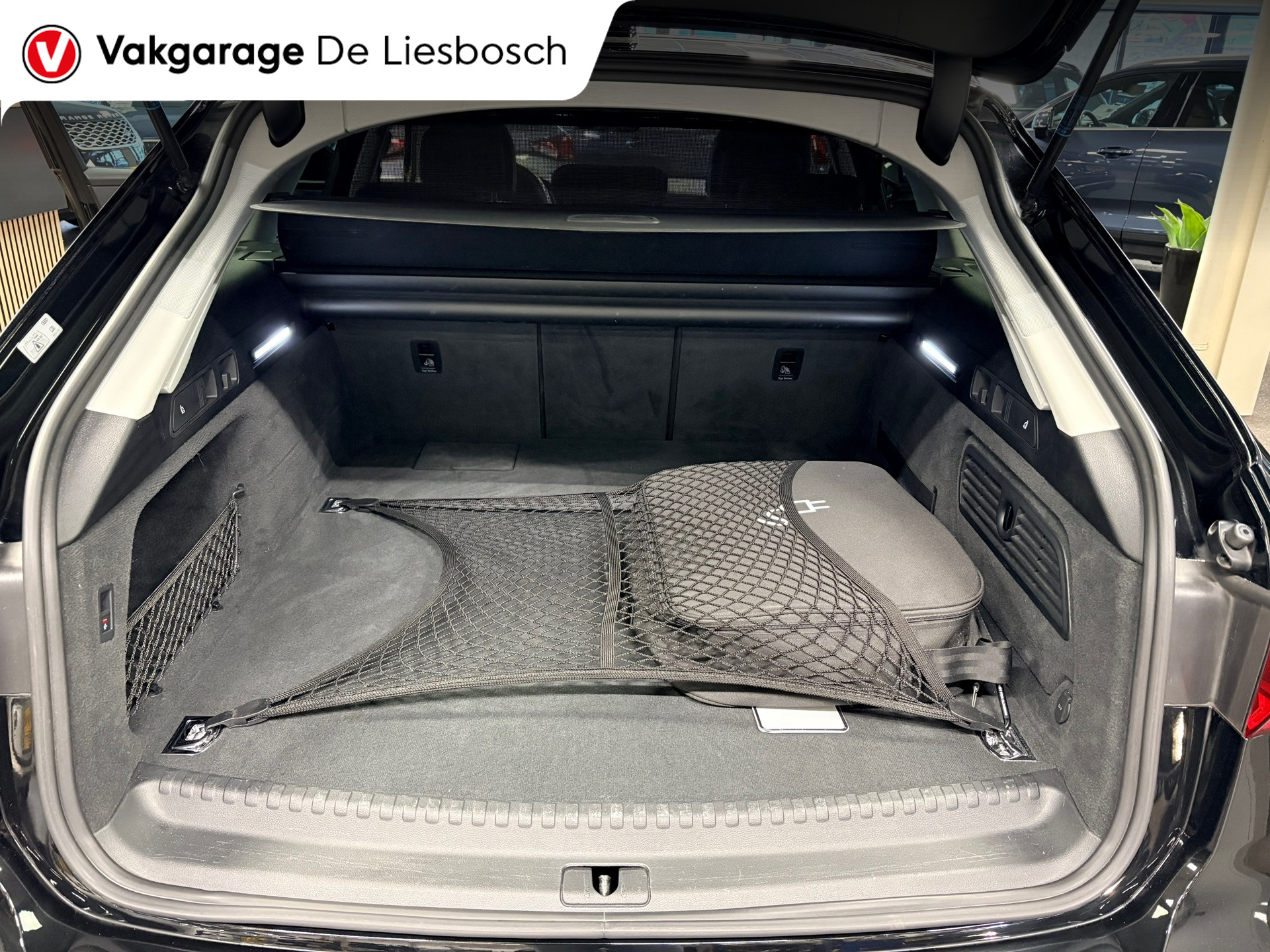 Foto van Audi A6 Avant 55 TFSI E
