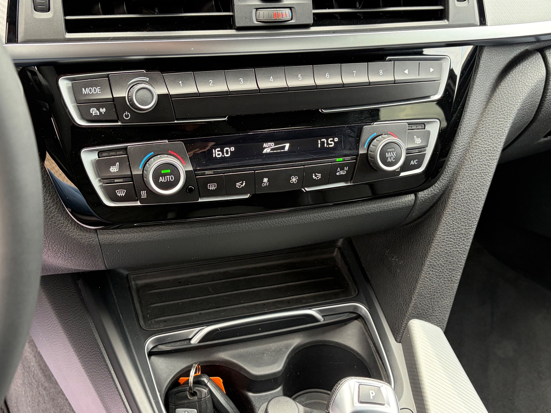 Foto van BMW 330e Iperformance