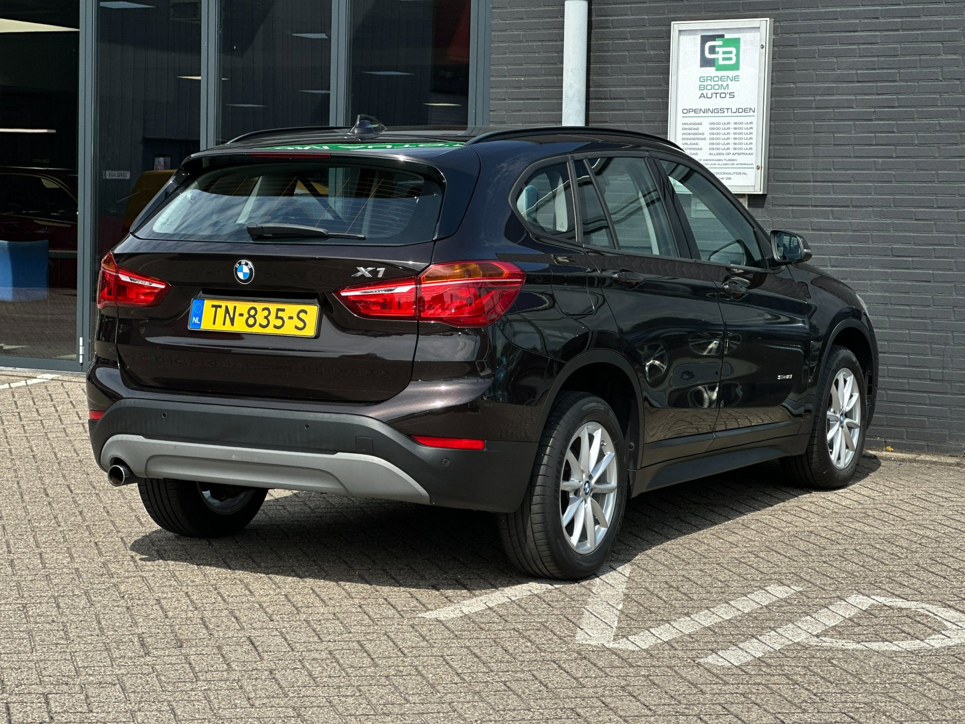 Foto van BMW X1 Sdrive18i