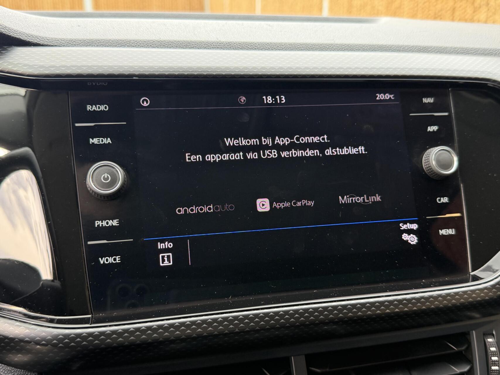 Foto van Volkswagen T-cross