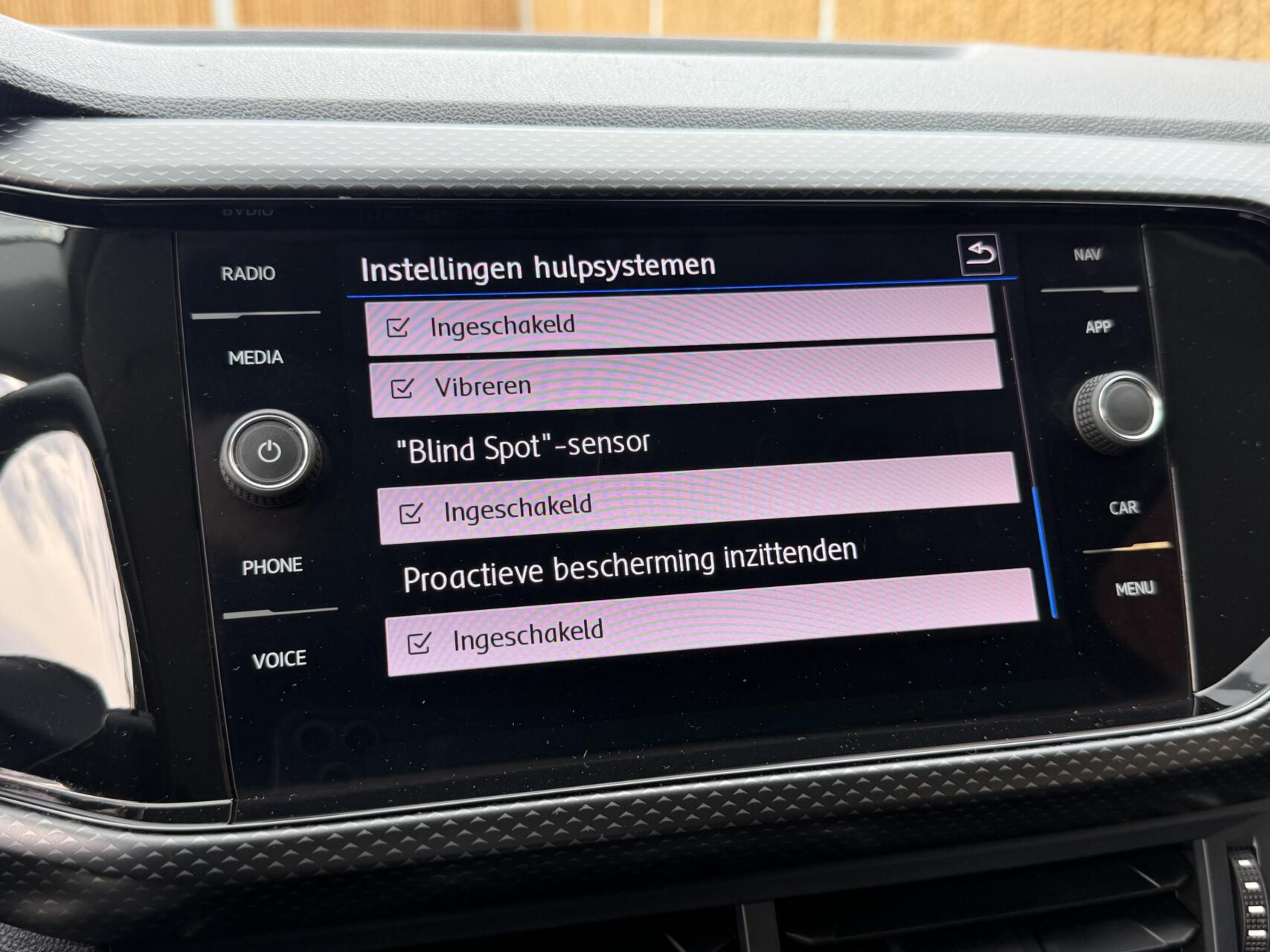 Foto van Volkswagen T-cross