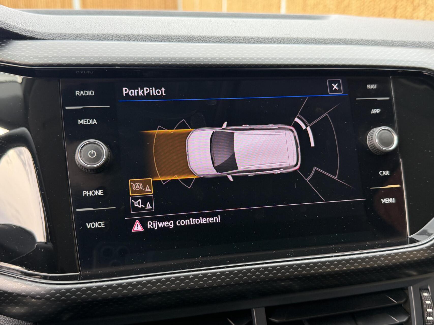 Foto van Volkswagen T-cross