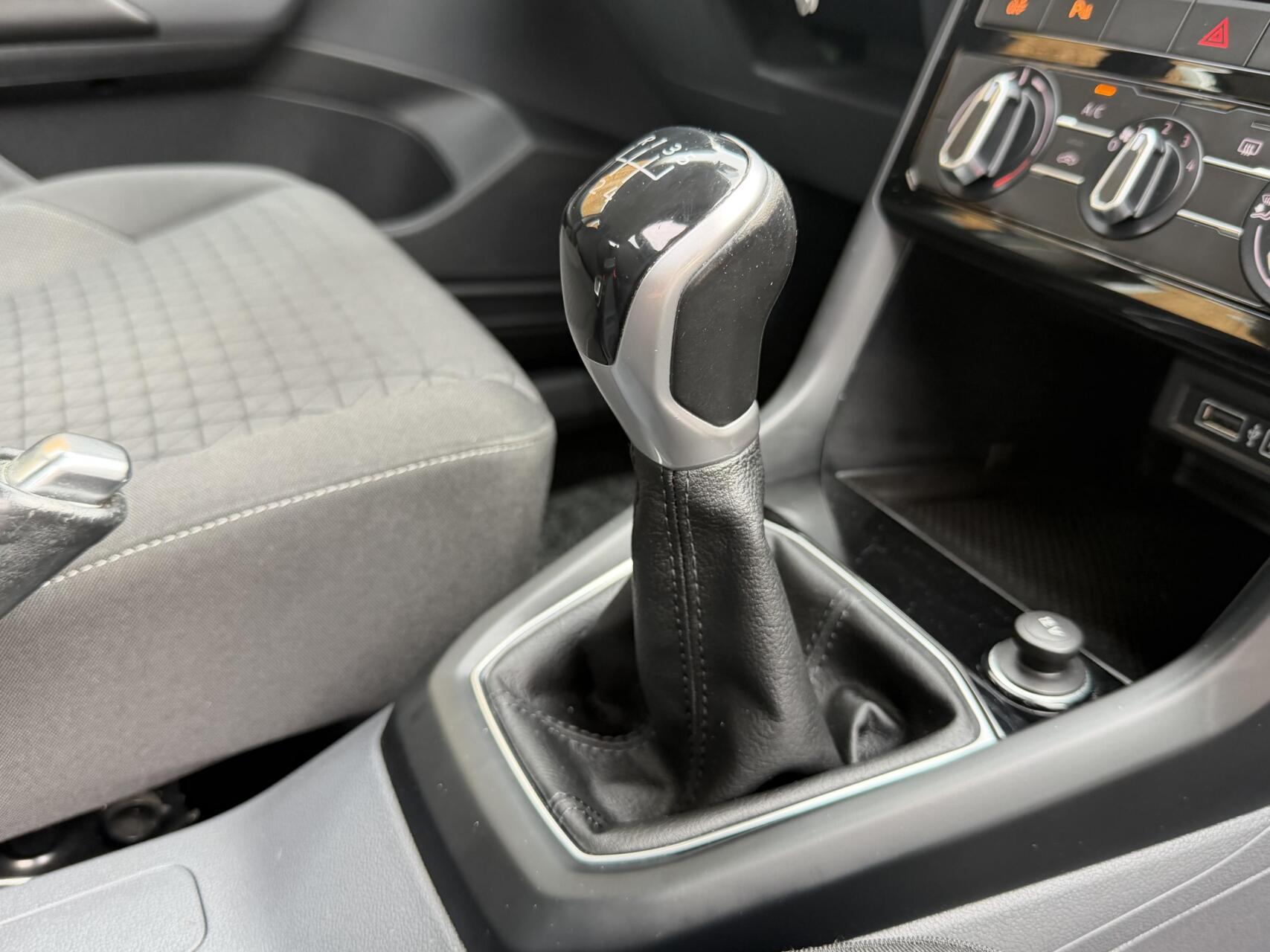 Foto van Volkswagen T-cross