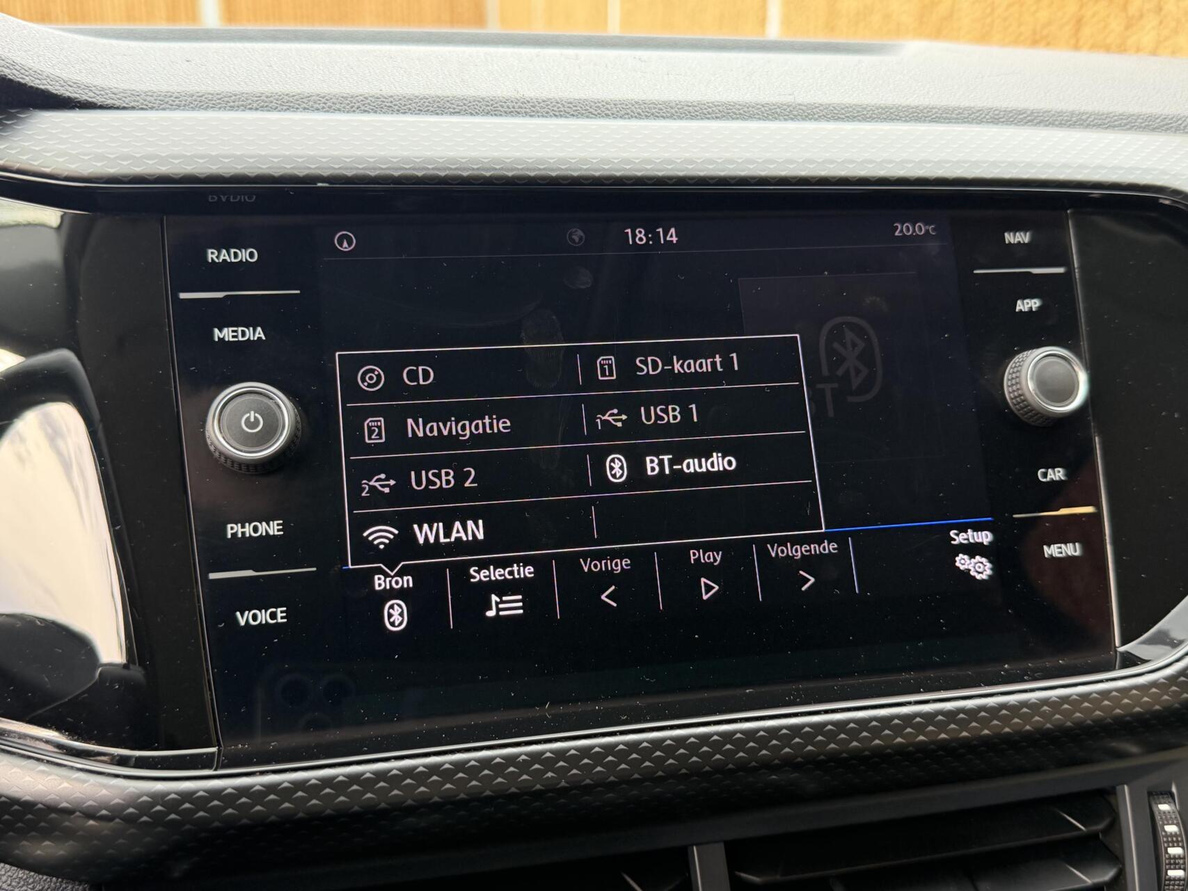 Foto van Volkswagen T-cross