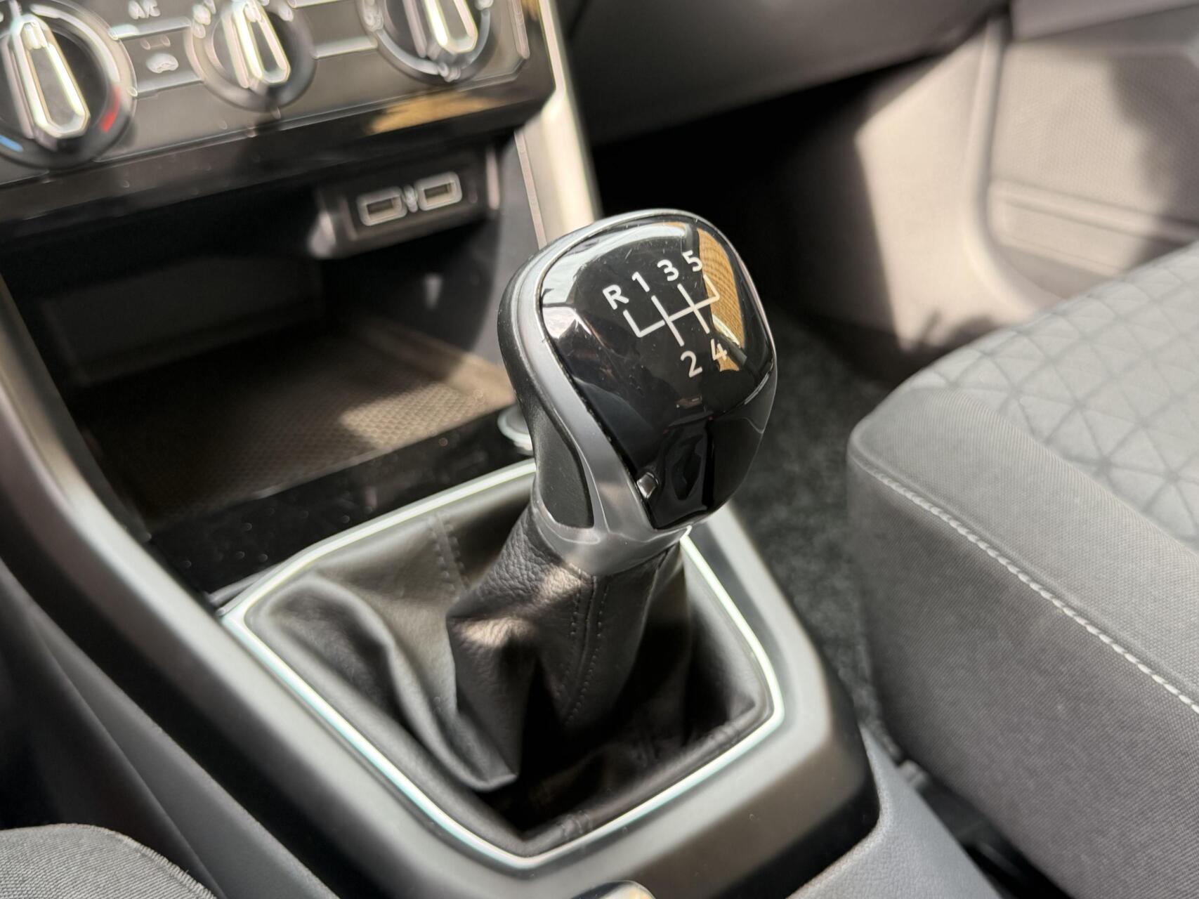 Foto van Volkswagen T-cross