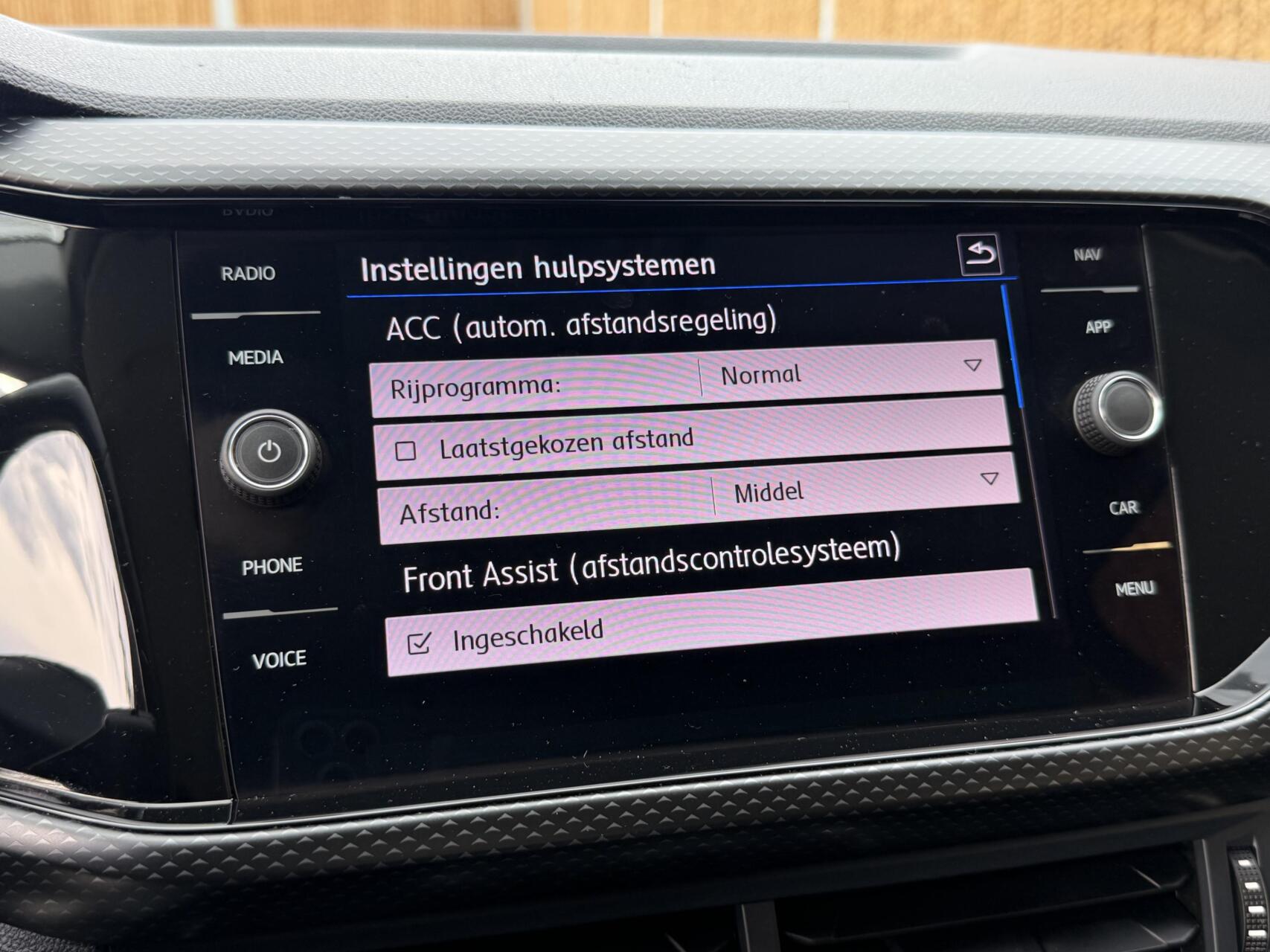 Foto van Volkswagen T-cross