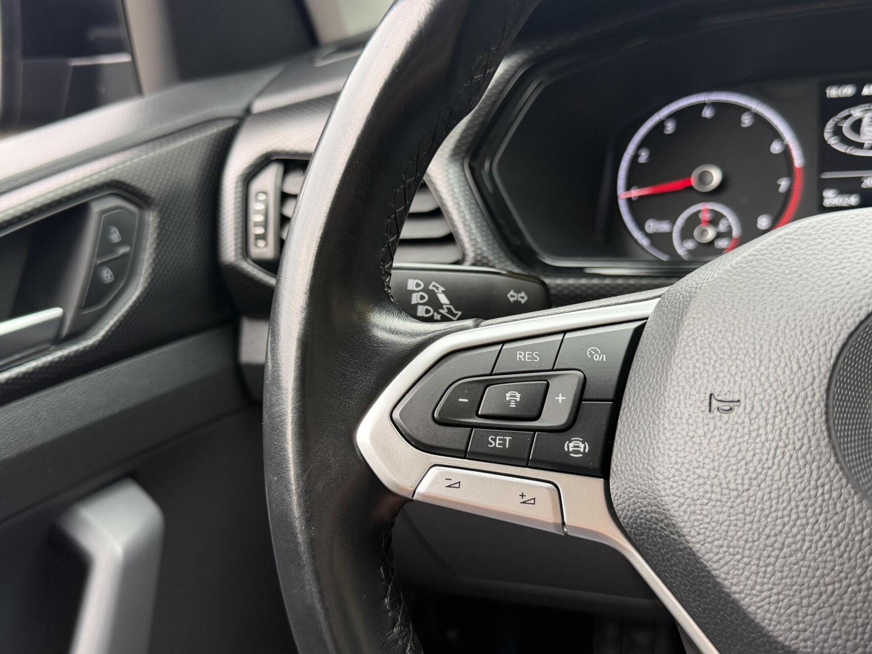 Foto van Volkswagen T-cross