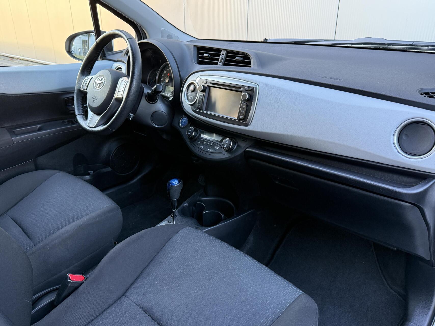 Foto van Toyota Toyota Yaris Hybrid