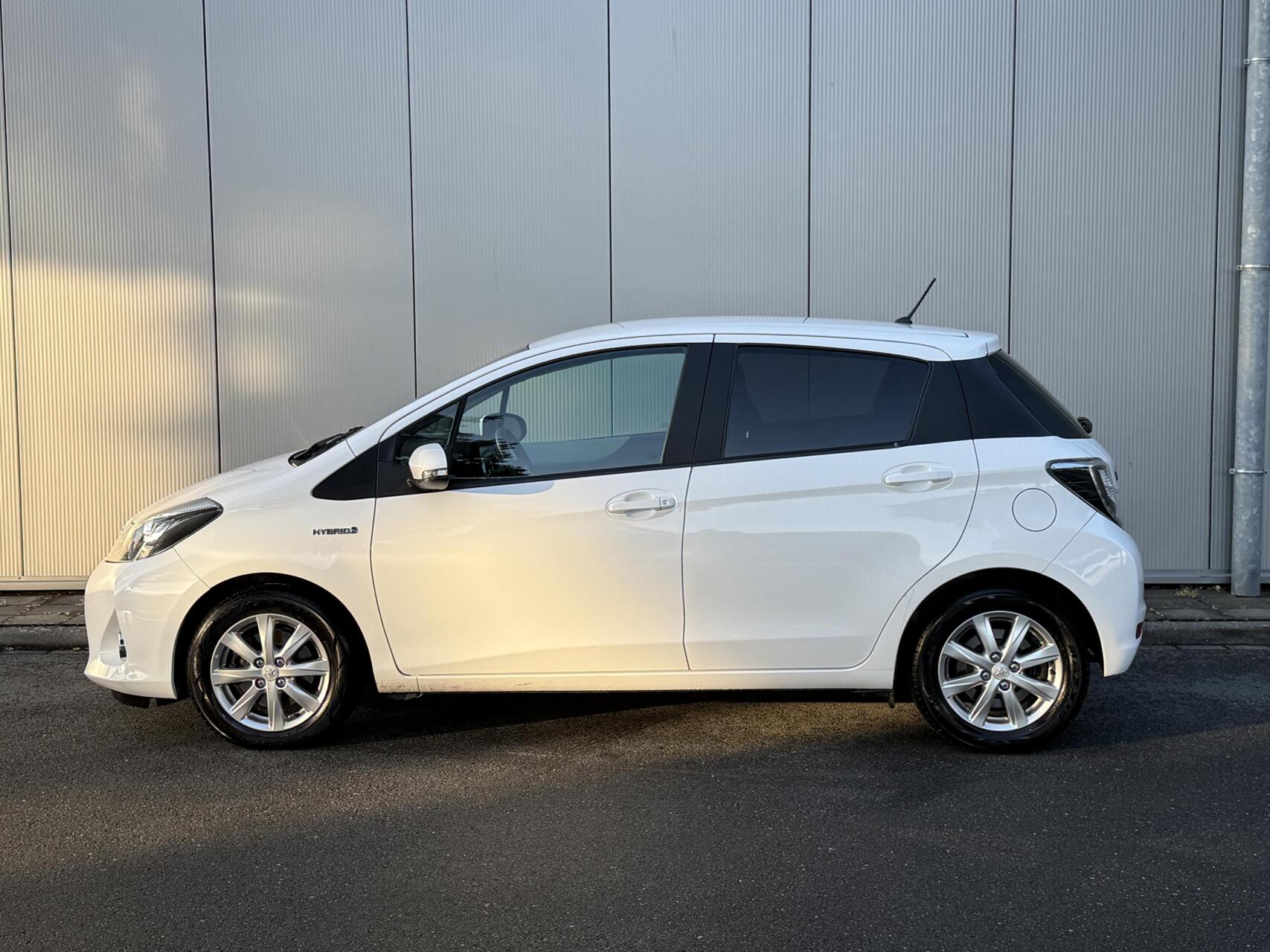 Foto van Toyota Toyota Yaris Hybrid