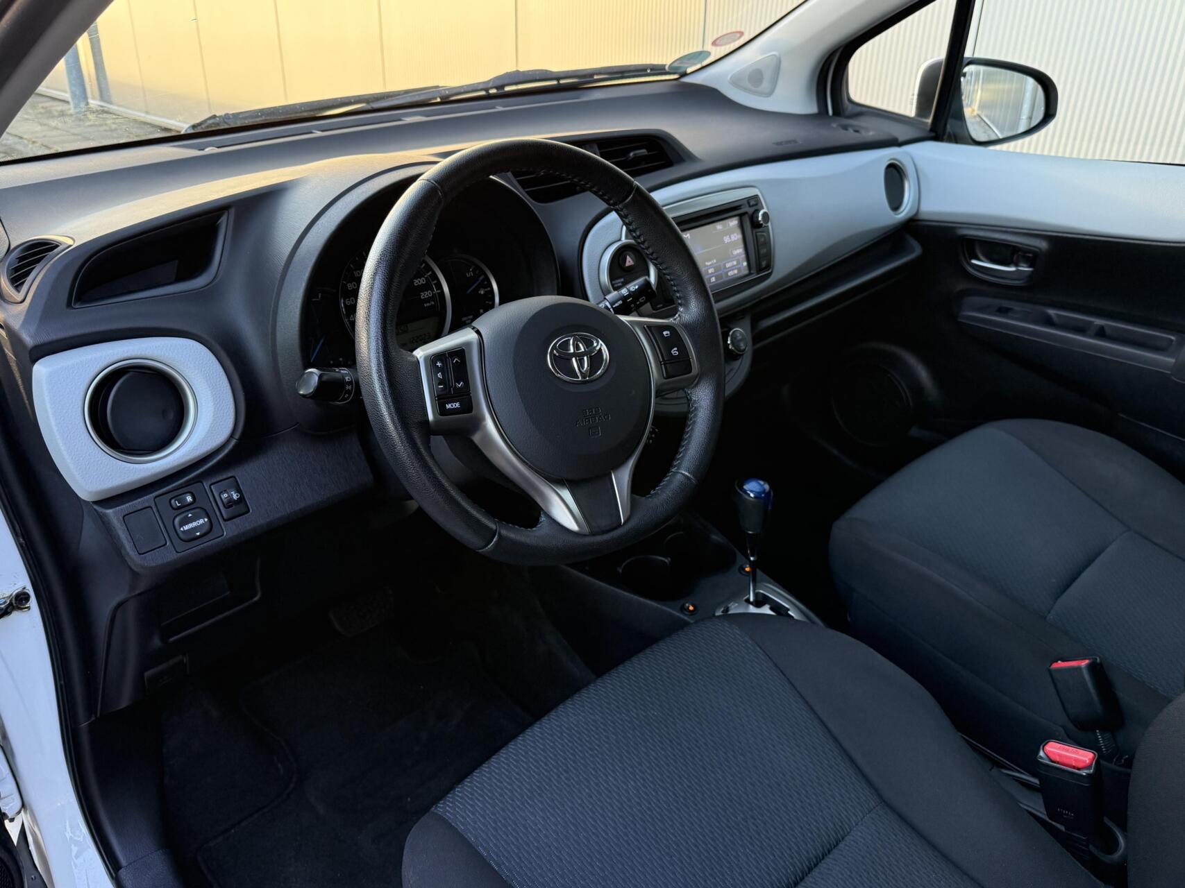 Foto van Toyota Toyota Yaris Hybrid