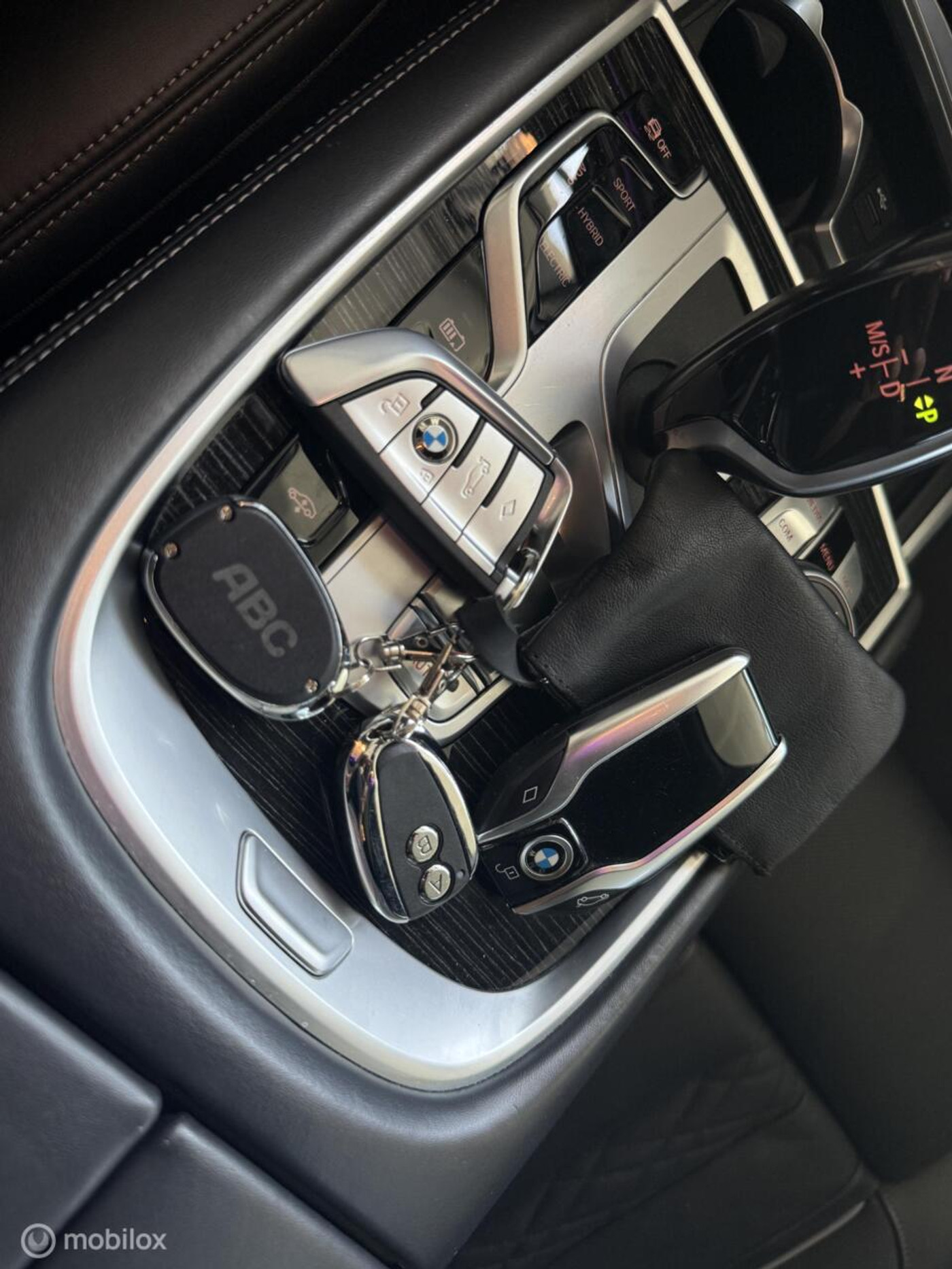 Foto van BMW 745e