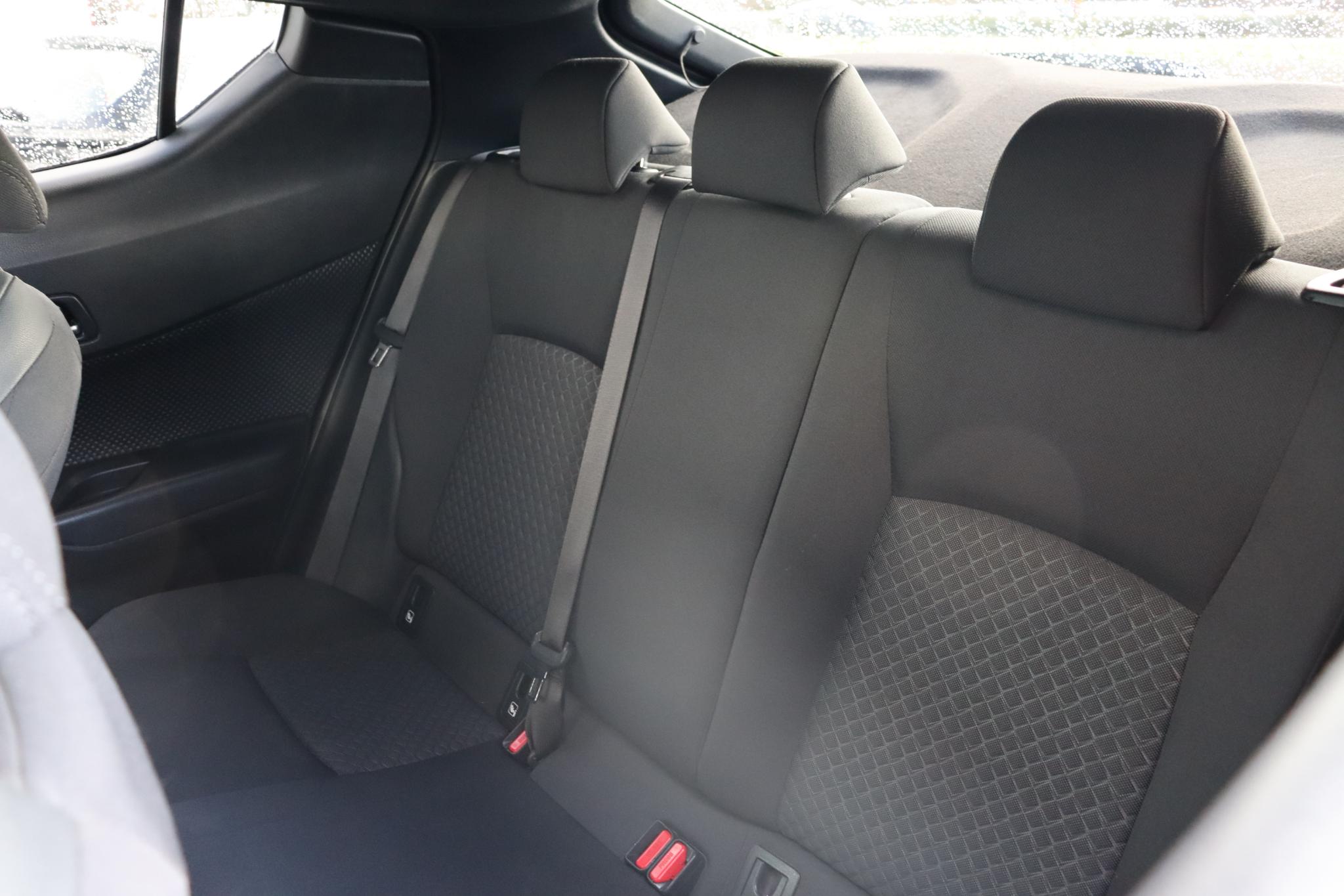 Foto van Toyota C-hr