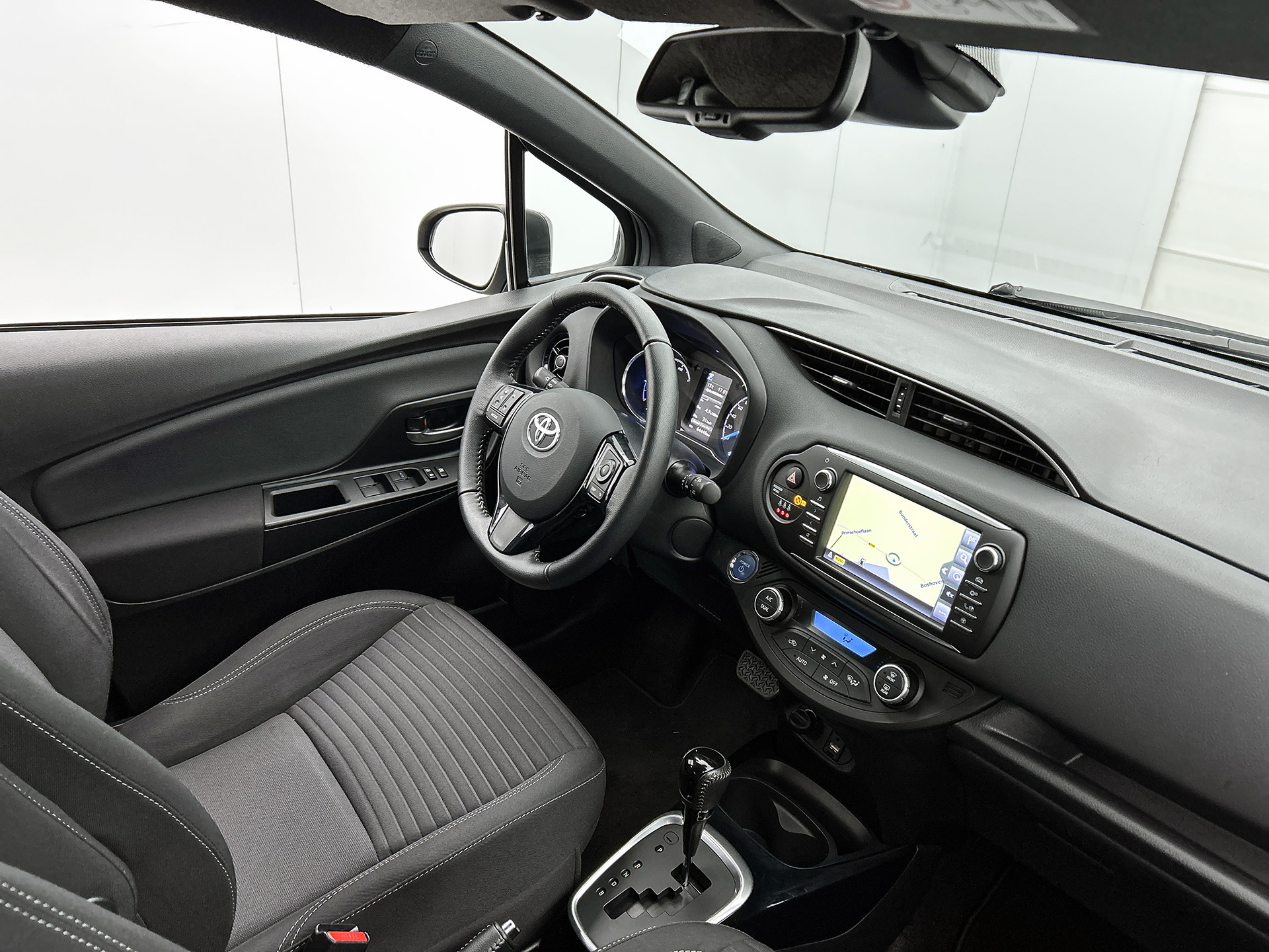 Foto van Toyota Toyota Yaris Hybrid