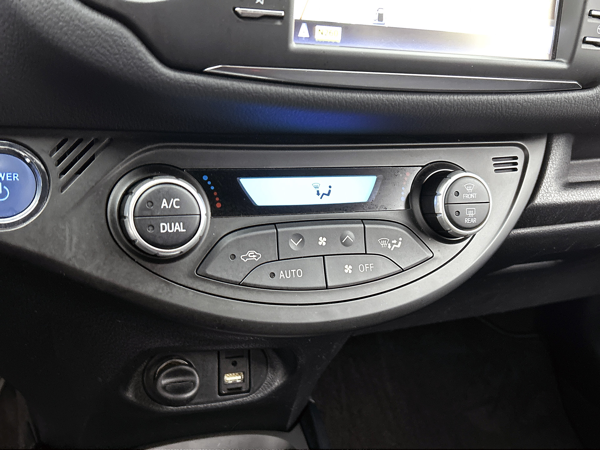 Foto van Toyota Toyota Yaris Hybrid
