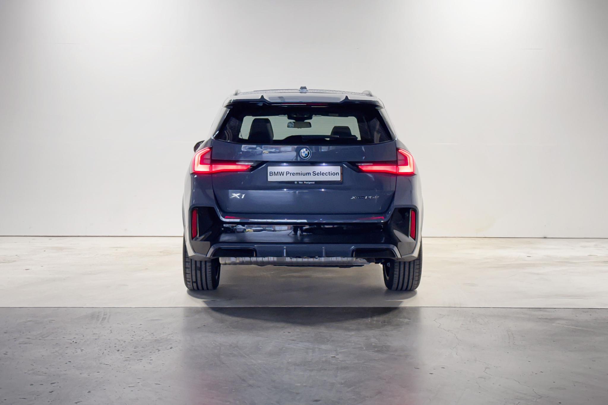Foto van BMW X1 Xdrive25e