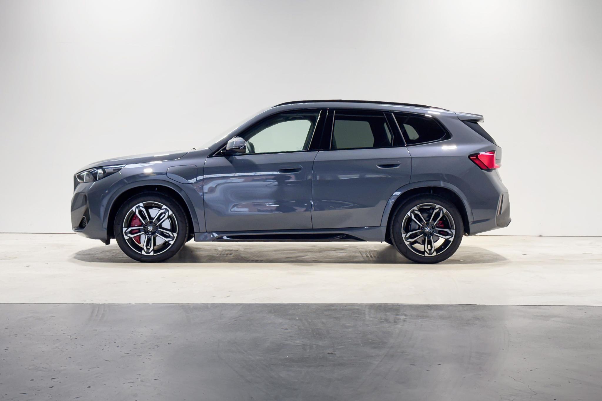 Foto van BMW X1 Xdrive25e