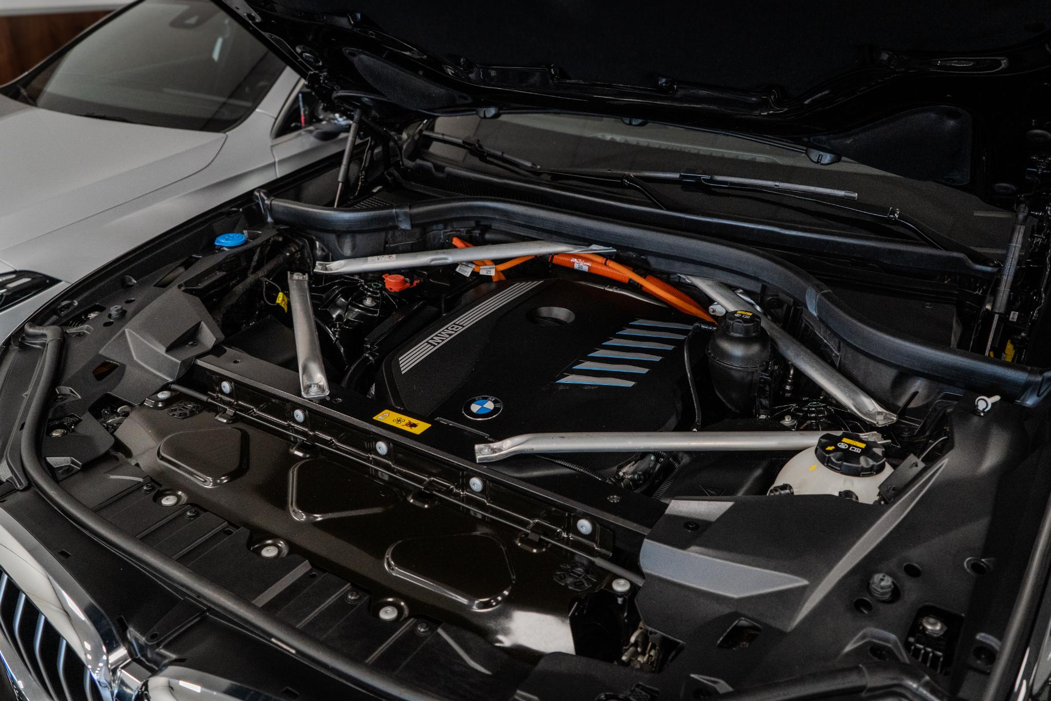 Foto van BMW X5 Xdrive45e