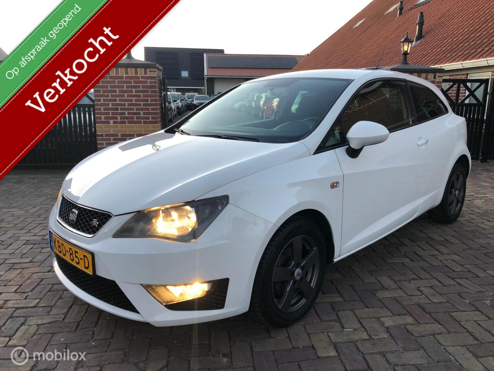 Seat Ibiza 1.2 TSI FR Cruise Airco Nw APK 2013 - voorkant