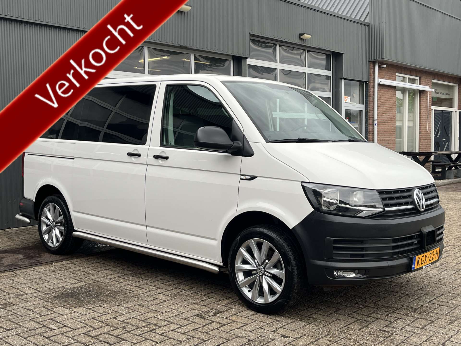 Volkswagen Kombi 2.0 TDI L1H1 2017 - voorkant