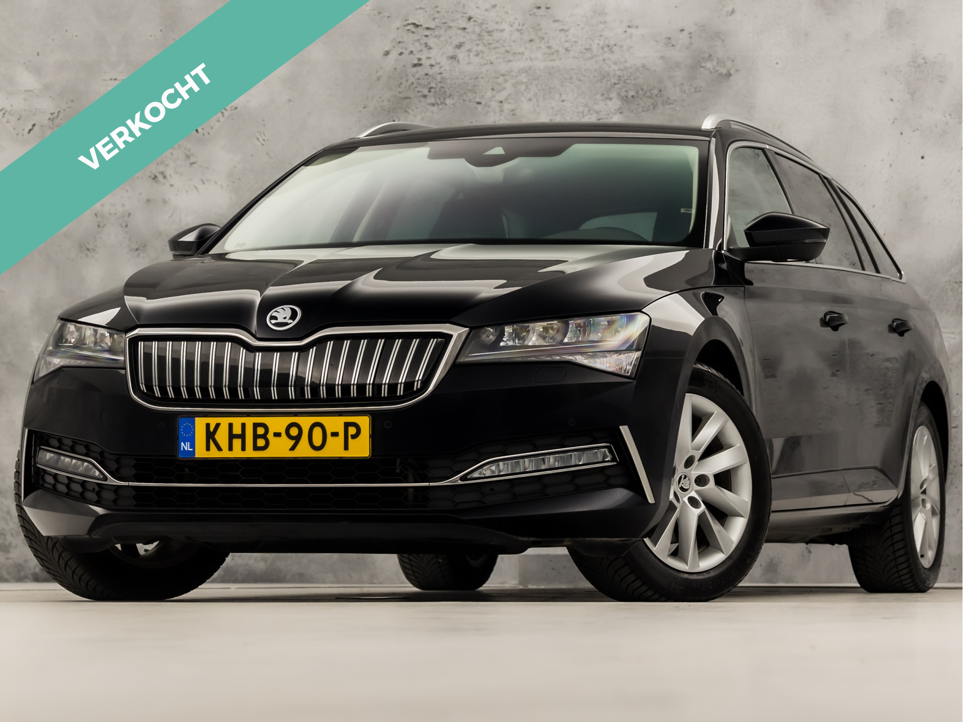 Skoda Superb 1.4 TSI iV Sport 2020 - voorkant