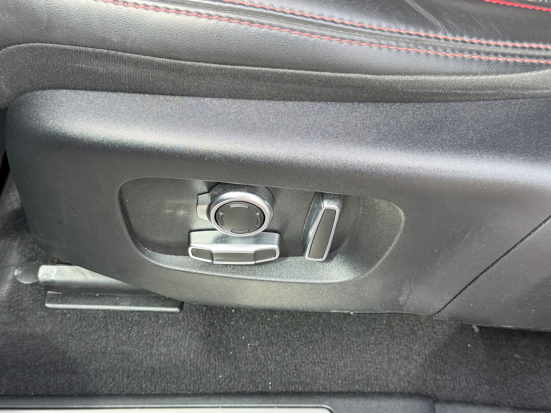 Foto van Land Rover Discovery Sport
