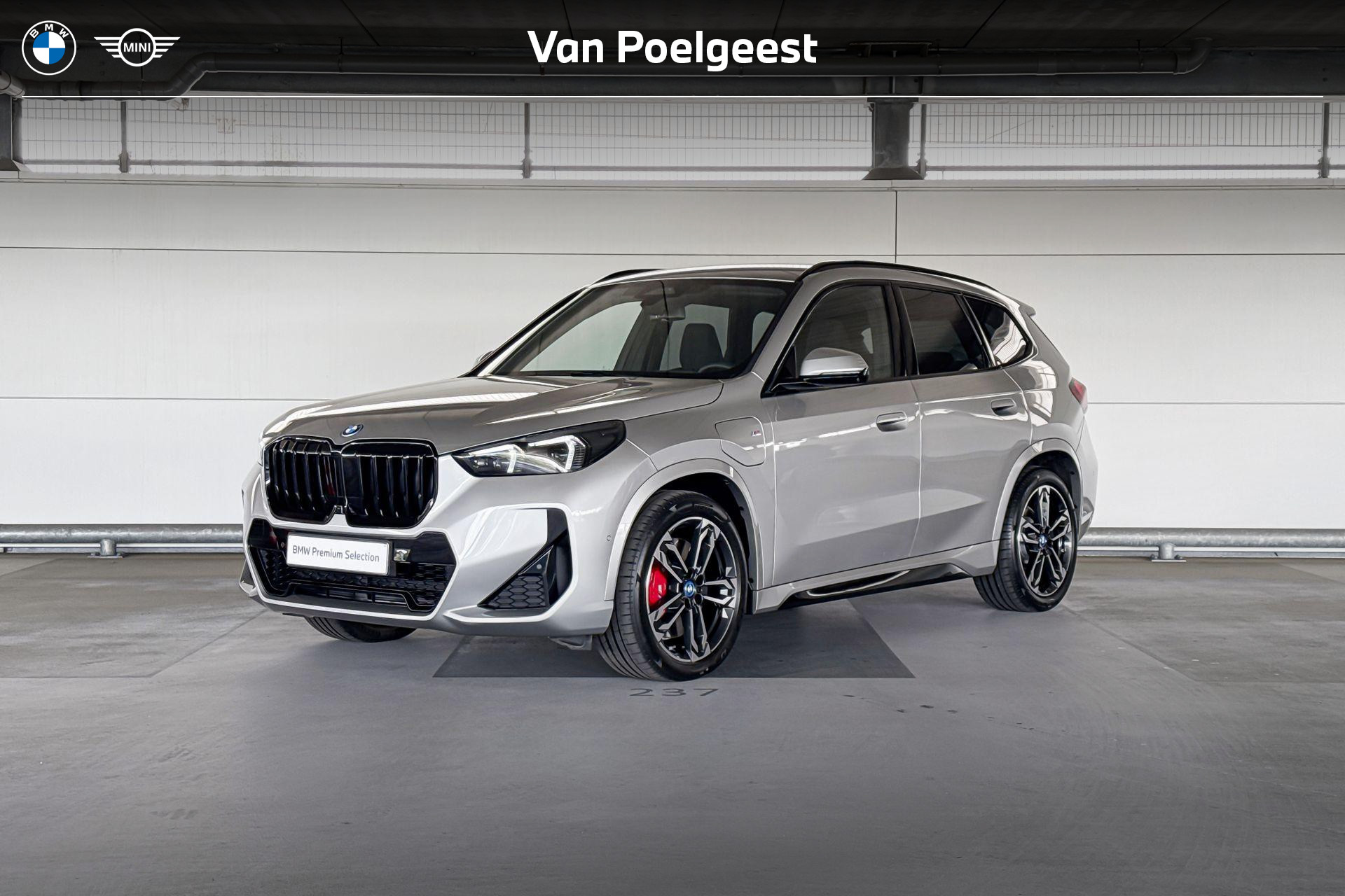 BMW X1 xDrive25e 2025 - voorkant