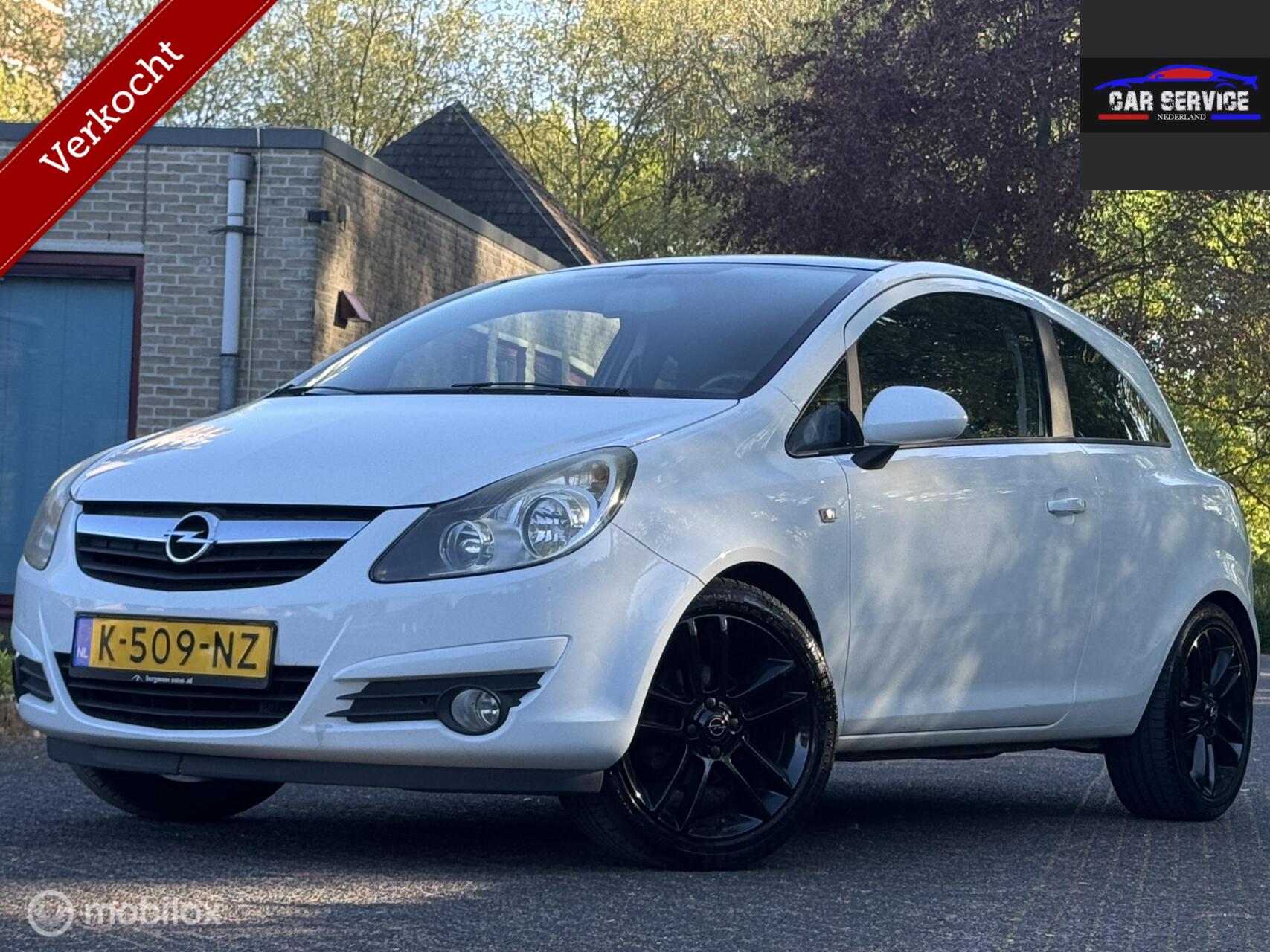 Opel Corsa 1.4-16V 101PK/COLOR EDITION/NWE APK/LMV/AC 2010 - voorkant