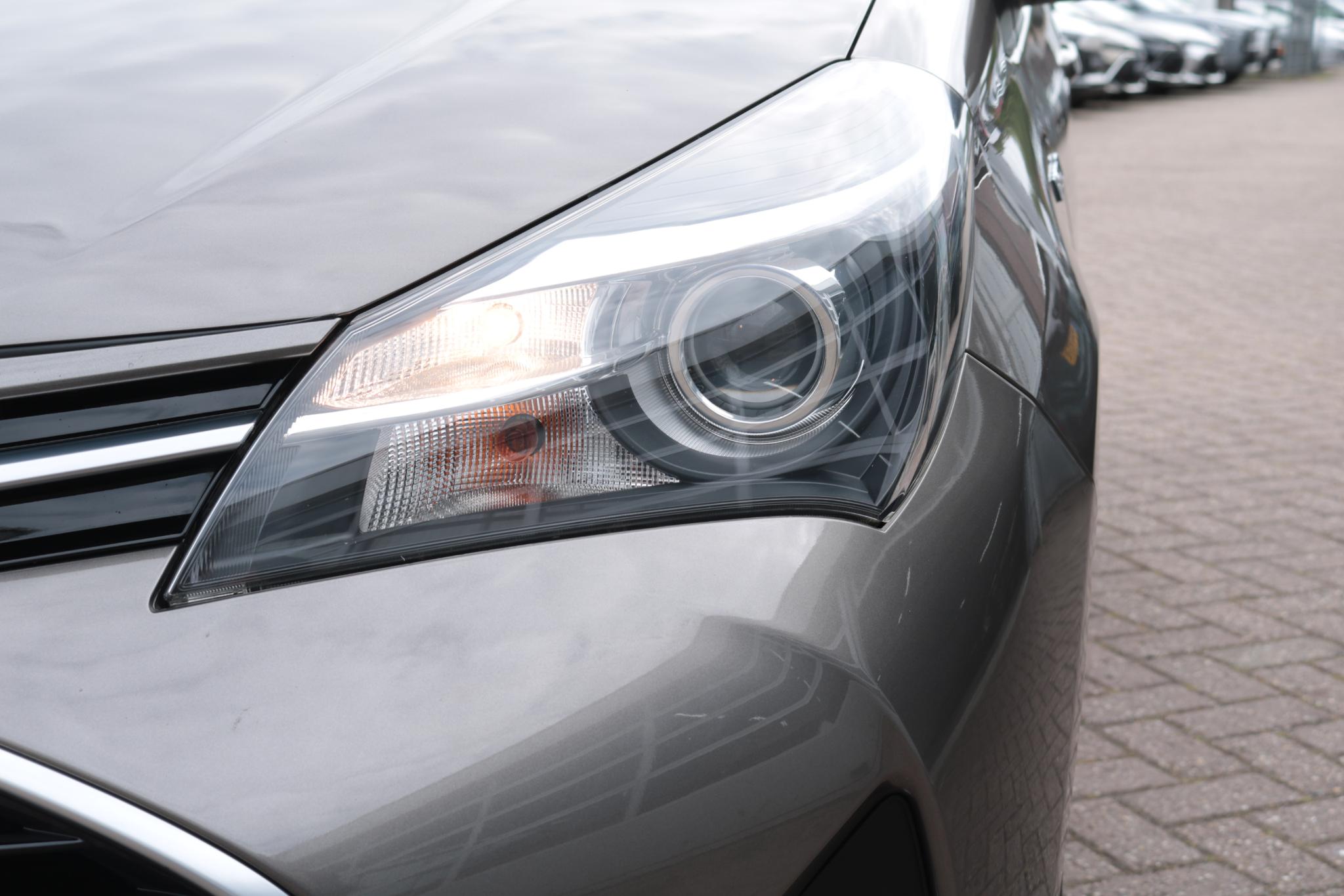 Foto van Toyota Toyota Yaris Hybrid