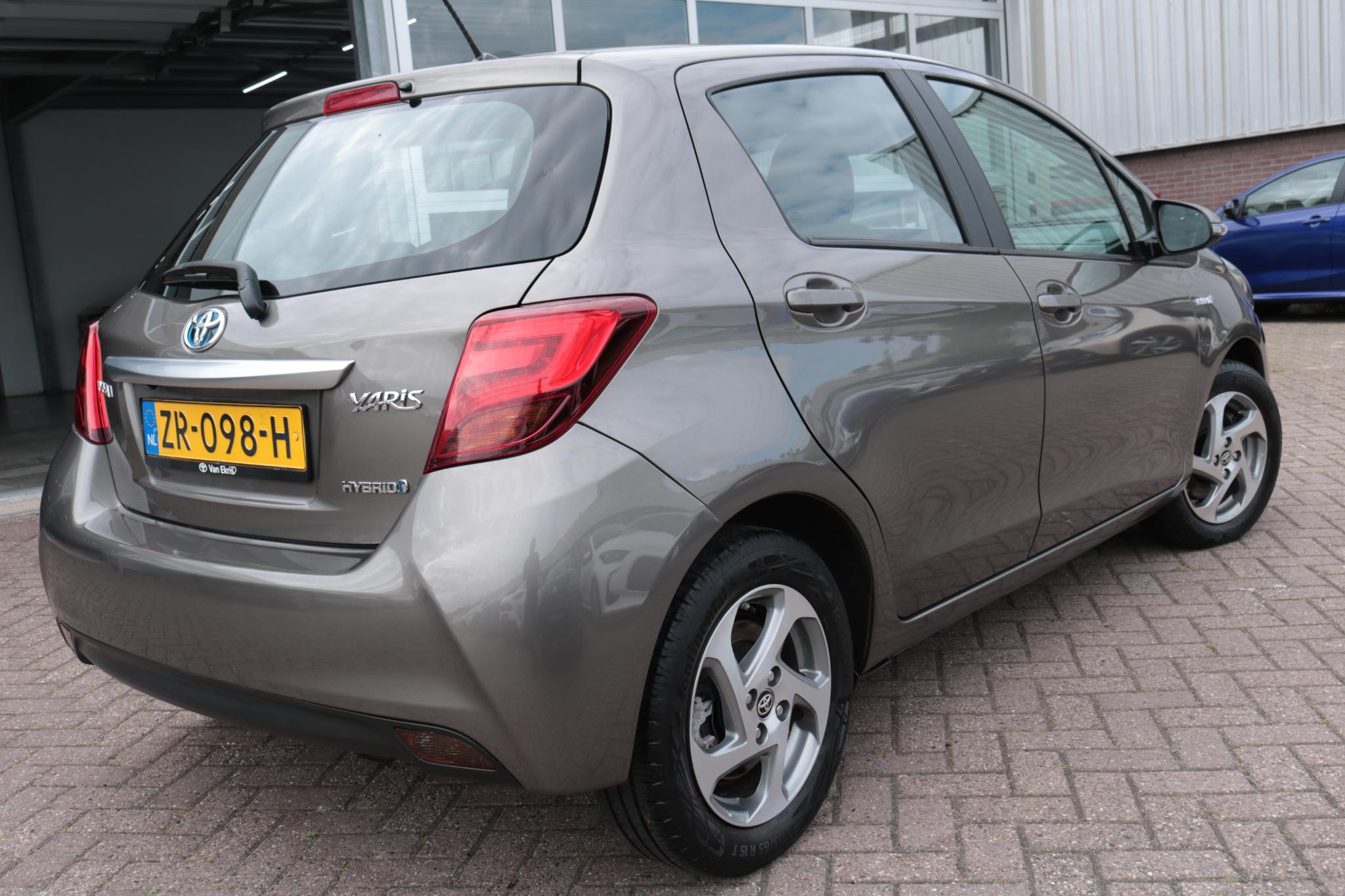 Foto van Toyota Toyota Yaris Hybrid