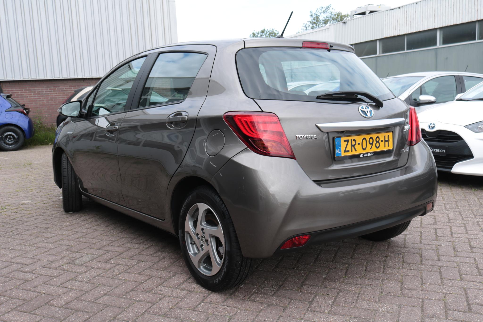 Foto van Toyota Toyota Yaris Hybrid