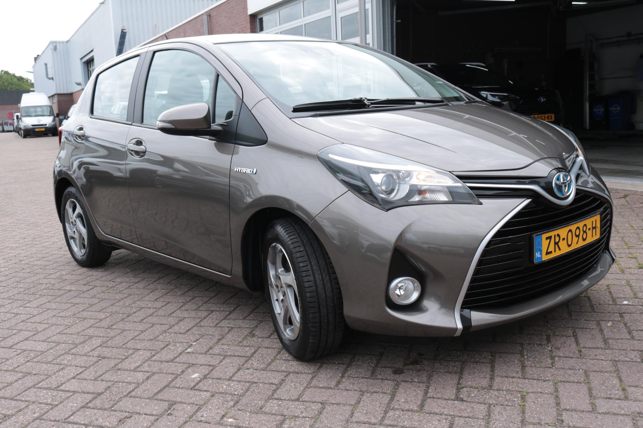 Foto van Toyota Toyota Yaris Hybrid
