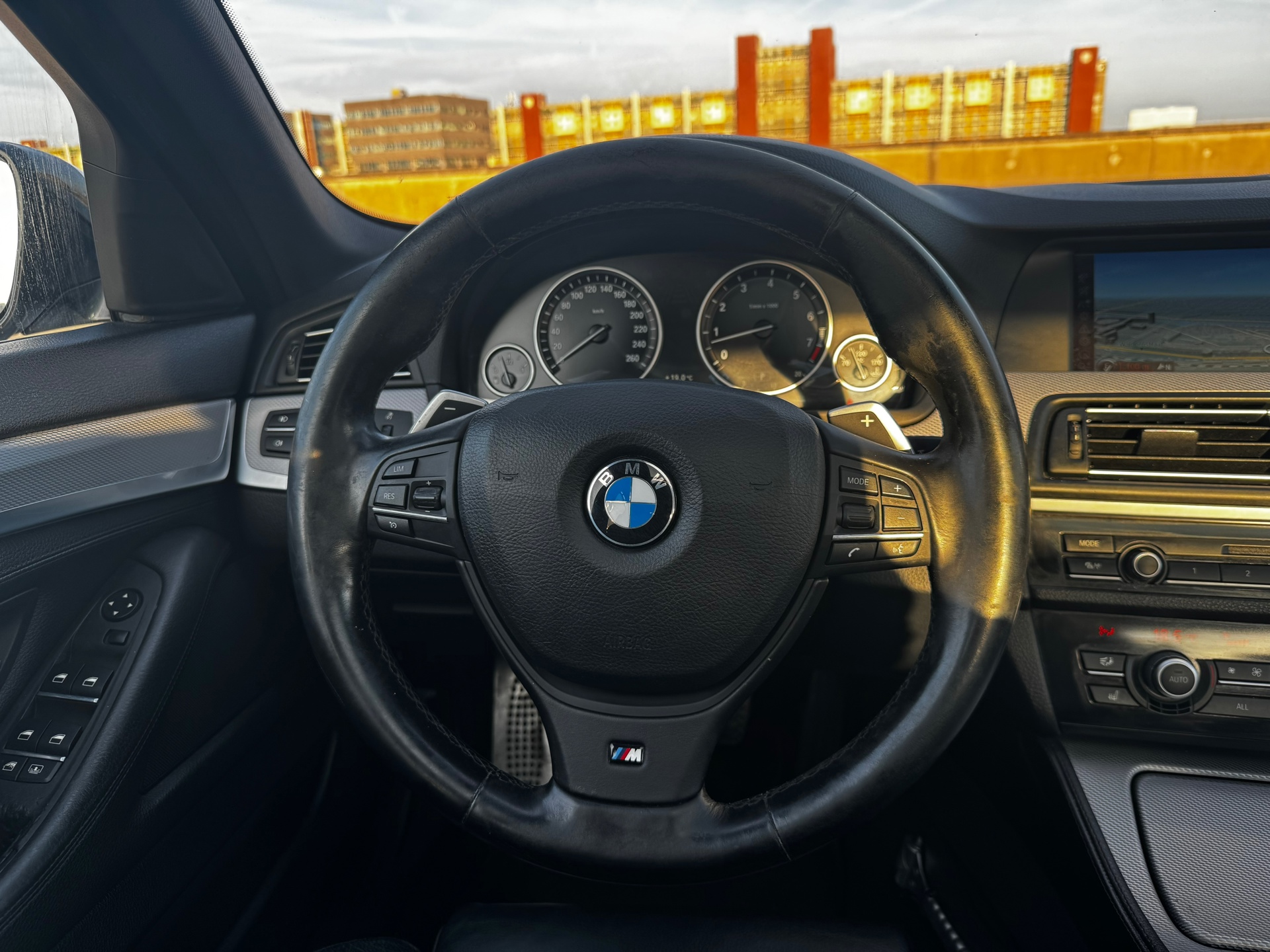 Foto van BMW 528i