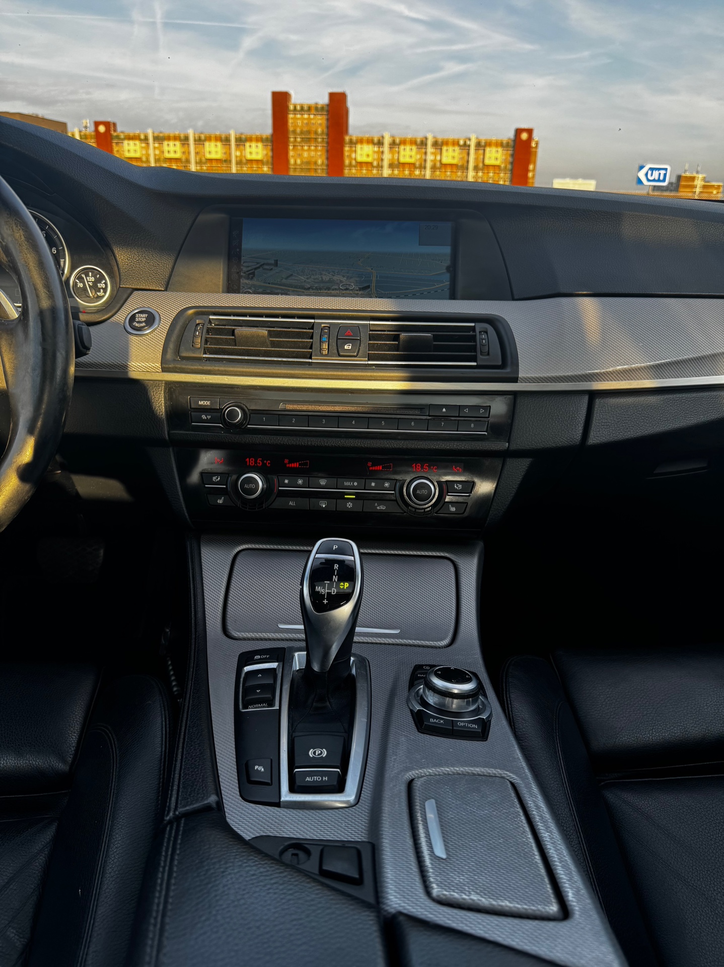 Foto van BMW 528i