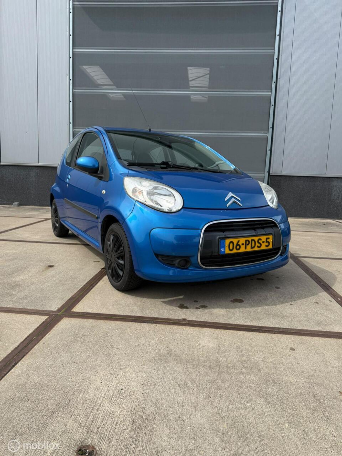 Citroen Citroen C1 1.0-12V Ambiance AIRCO 2010 - voorkant
