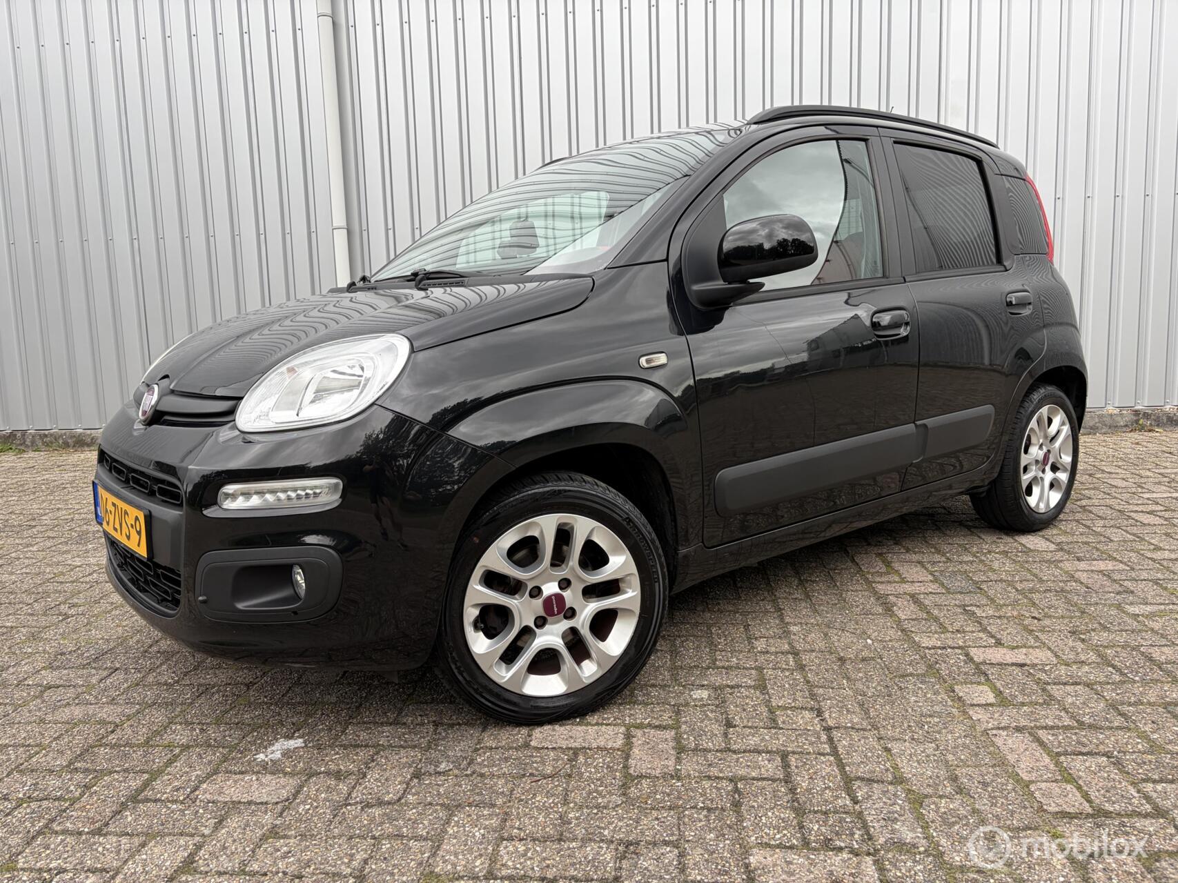 Fiat Panda 0.9 TwinAir Sempre Trekhaak Airco Navi Nieuwe Apk 2013 - voorkant