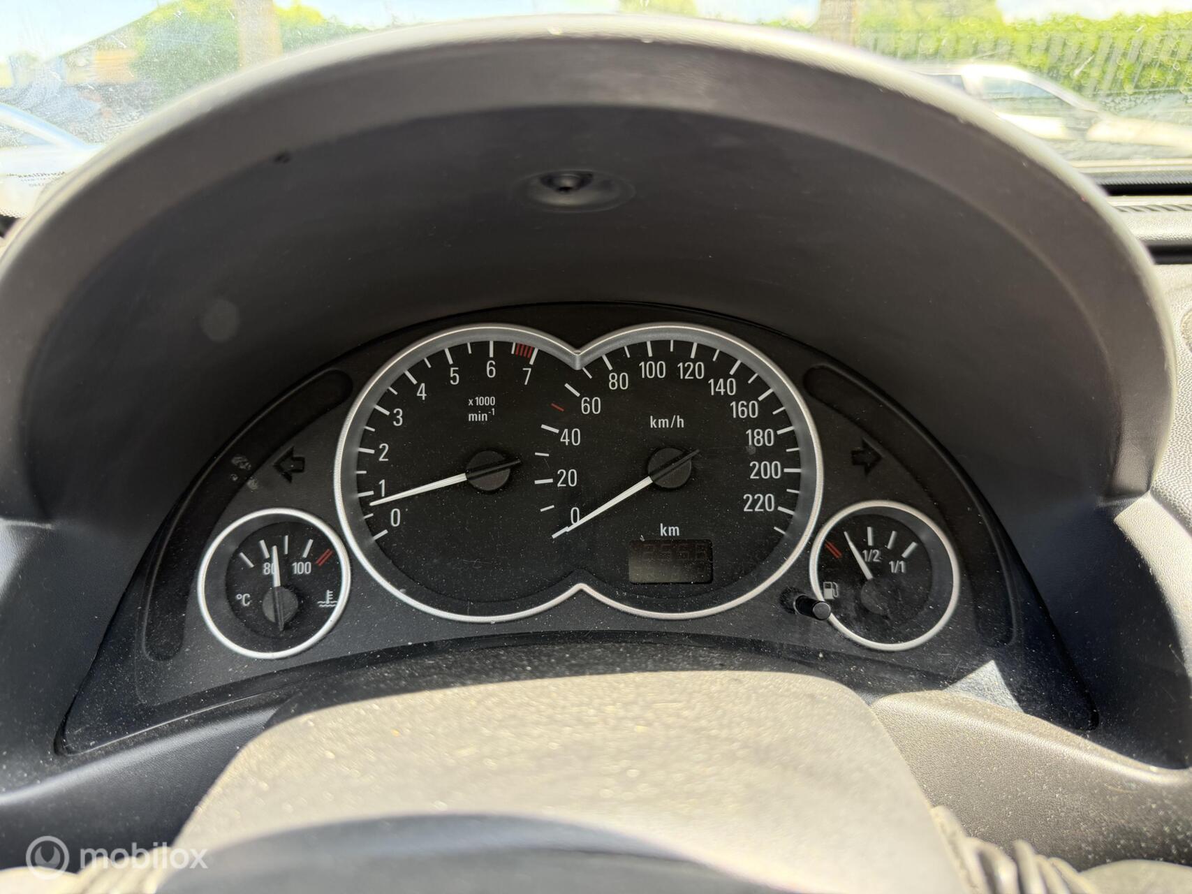 Foto van Opel Corsa-c