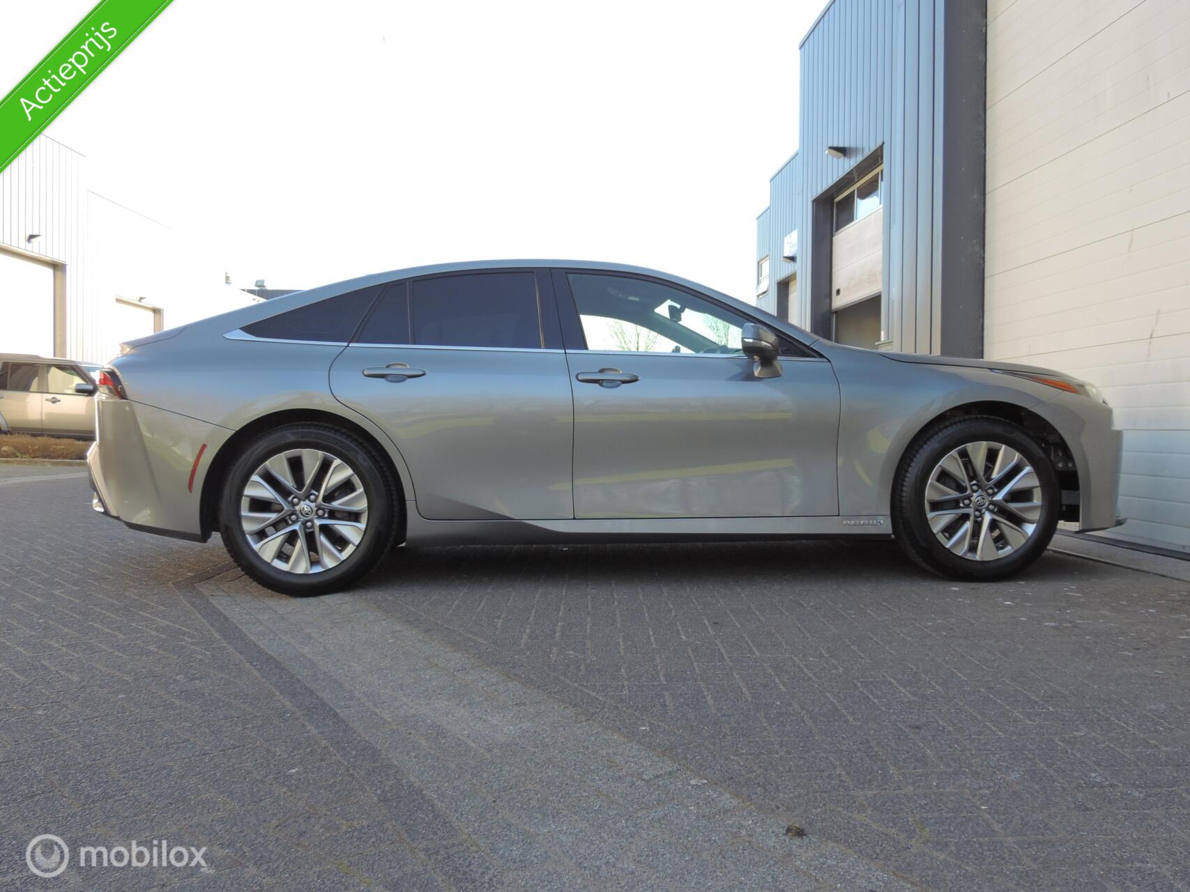Foto van Toyota Mirai