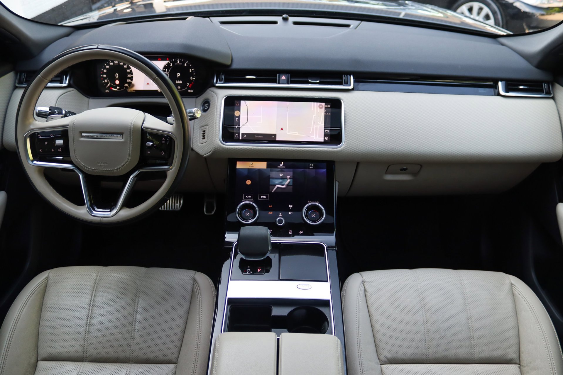 Foto van Land Rover Range Rover Velar