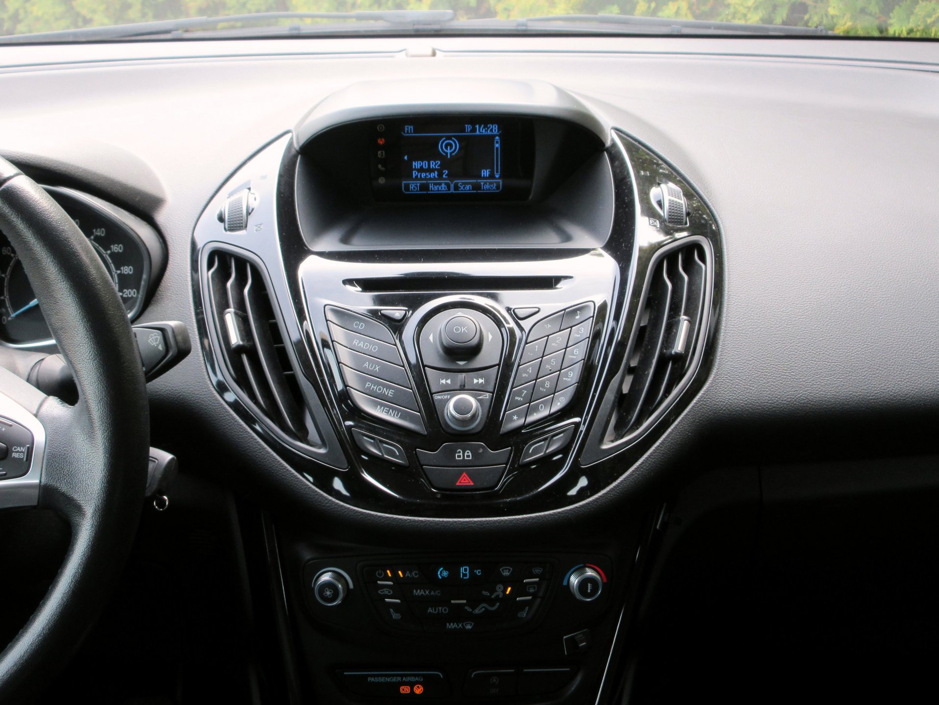 Foto van Ford B-max