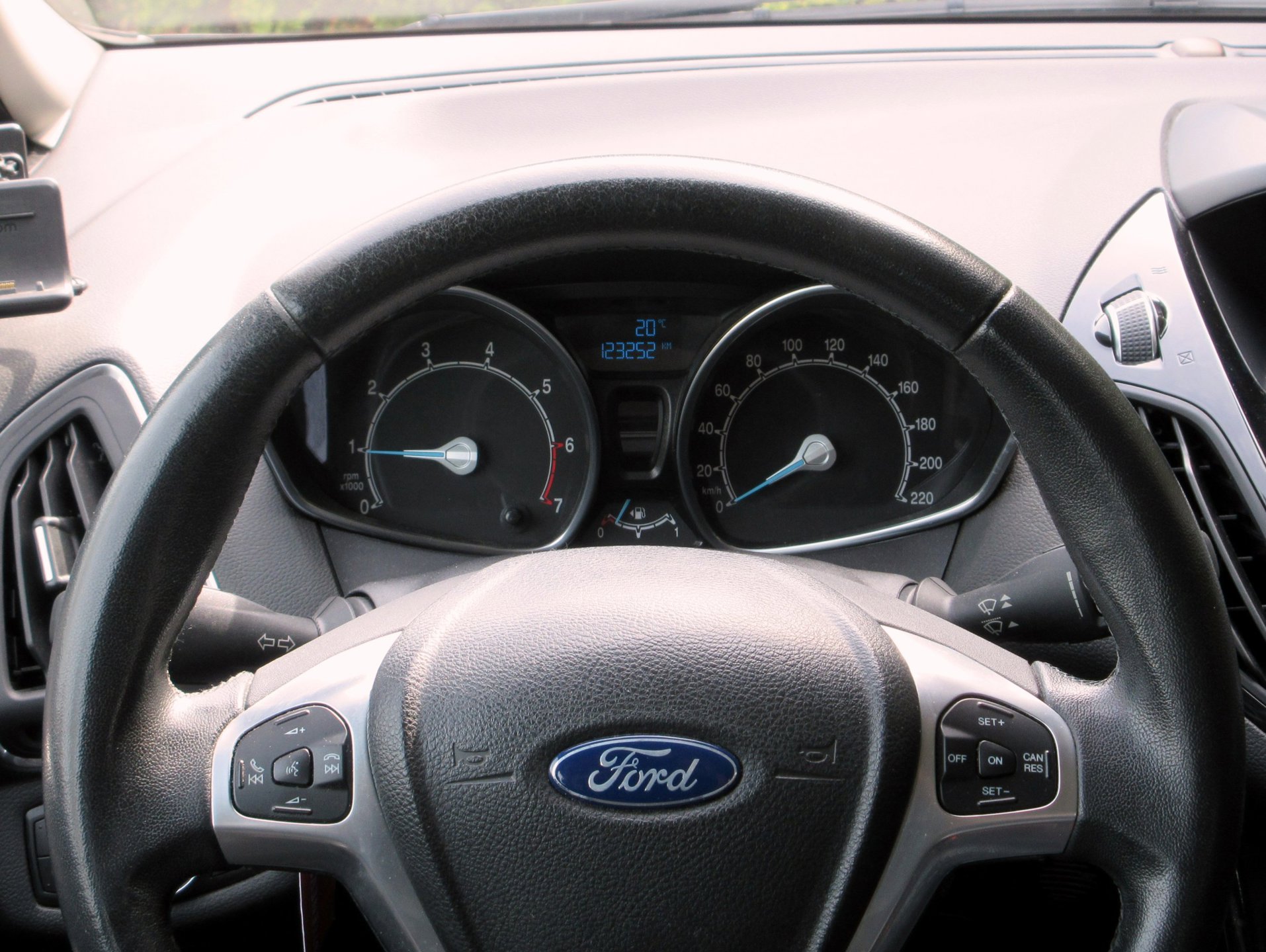 Foto van Ford B-max
