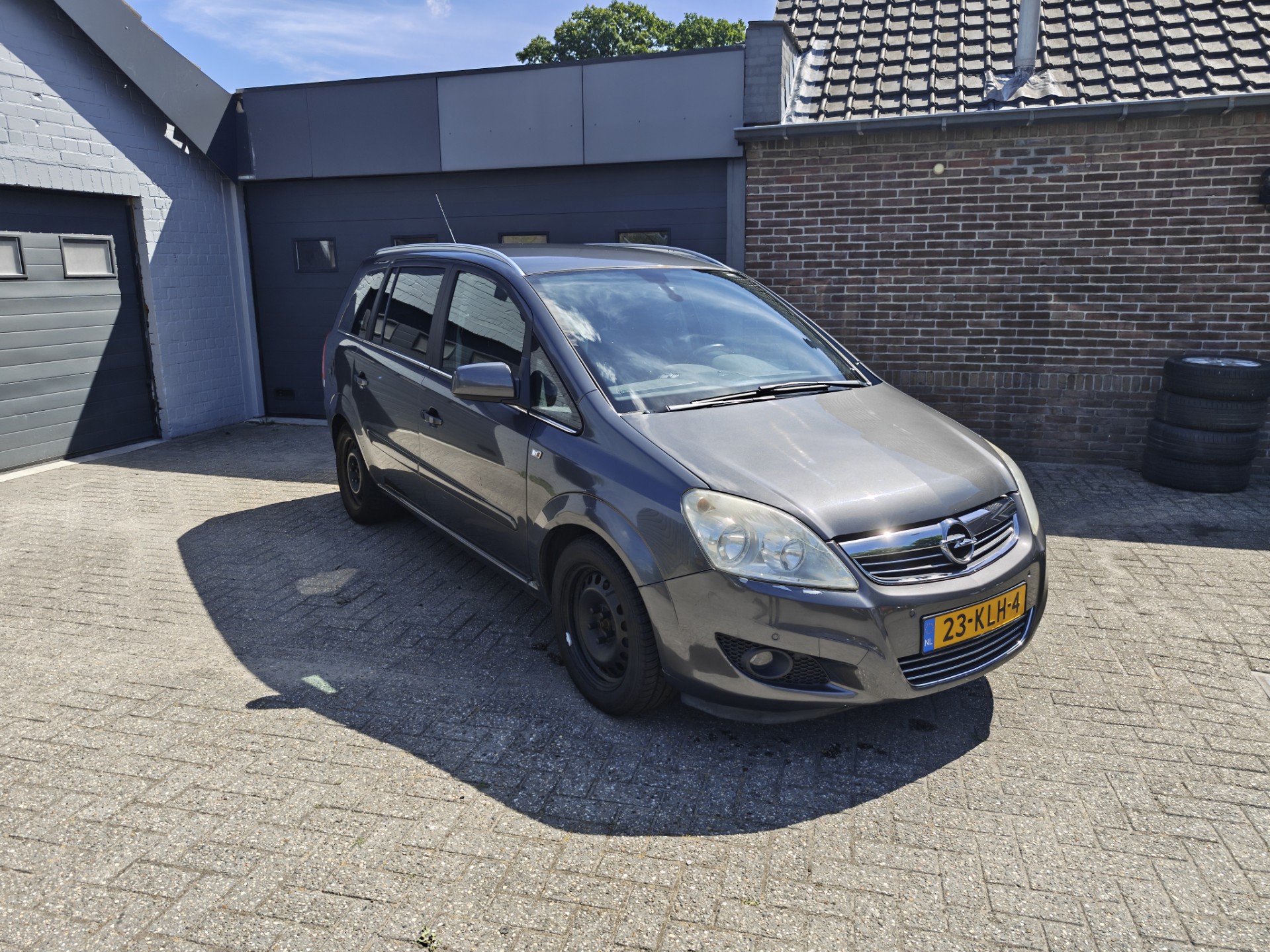 Foto van Opel Zafira