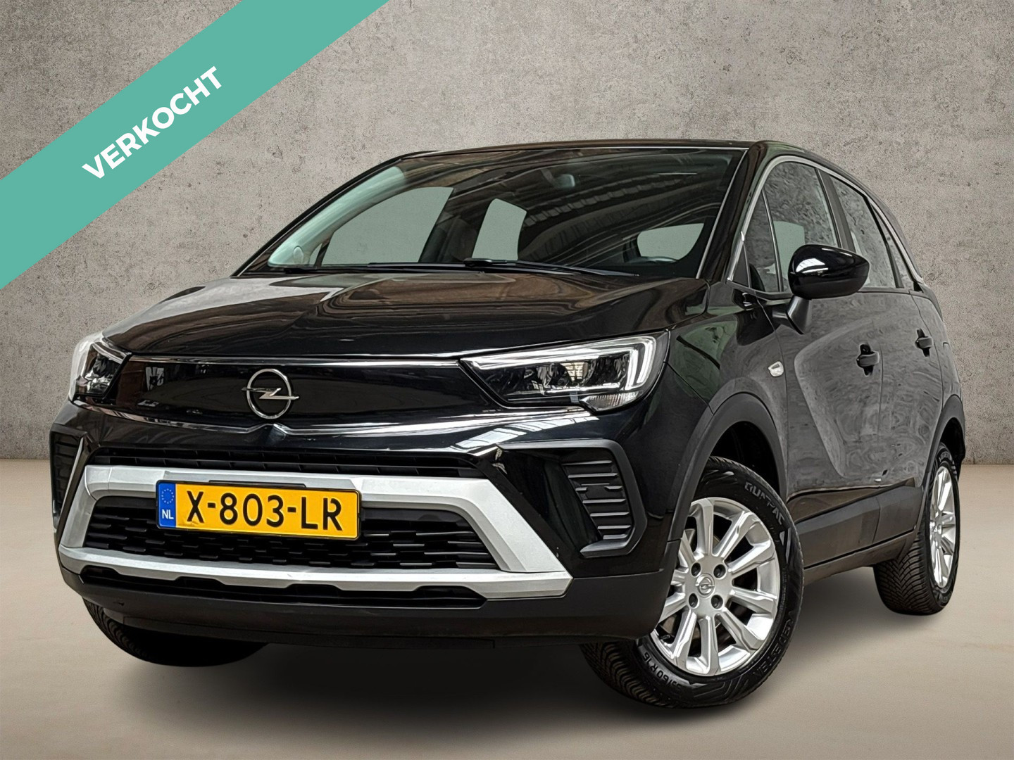 Opel Crossland 1.2 Turbo Elegance Automaat (APPLE CARPLAY, LEDER, CLIMATE, STUUR/STOELVERWARMING, SPORTSTOELEN, GETINT GLAS, LED KOPLAMPEN, NIEUWSTAAT) 2021 - voorkant