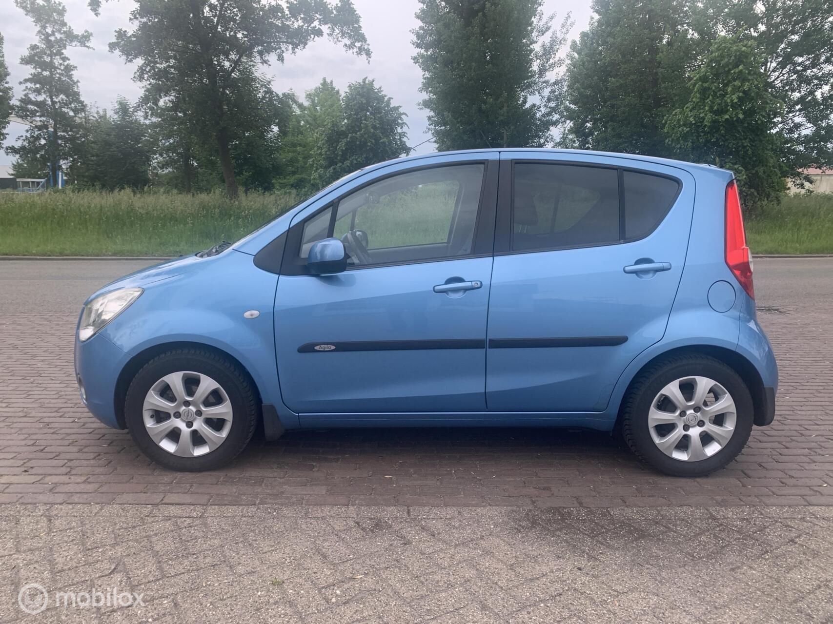 Foto van Opel Agila