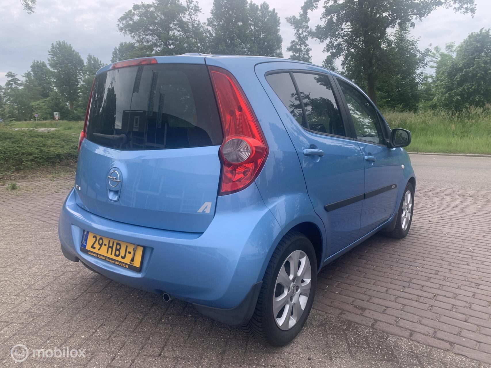 Foto van Opel Agila
