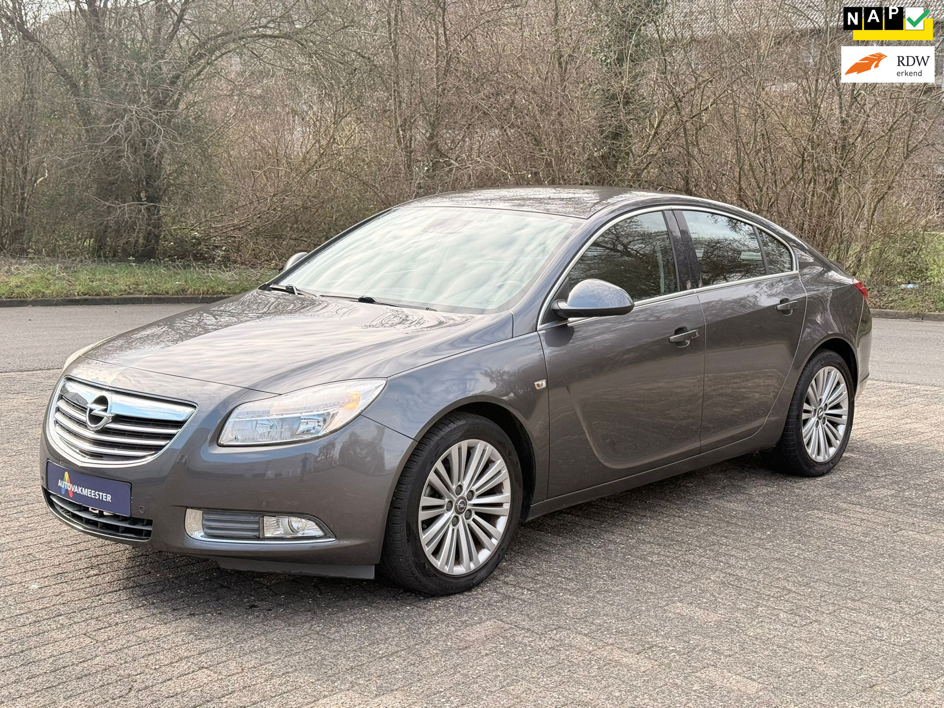 Foto van OPEL INSIGNIA LIMOUSINE HB
