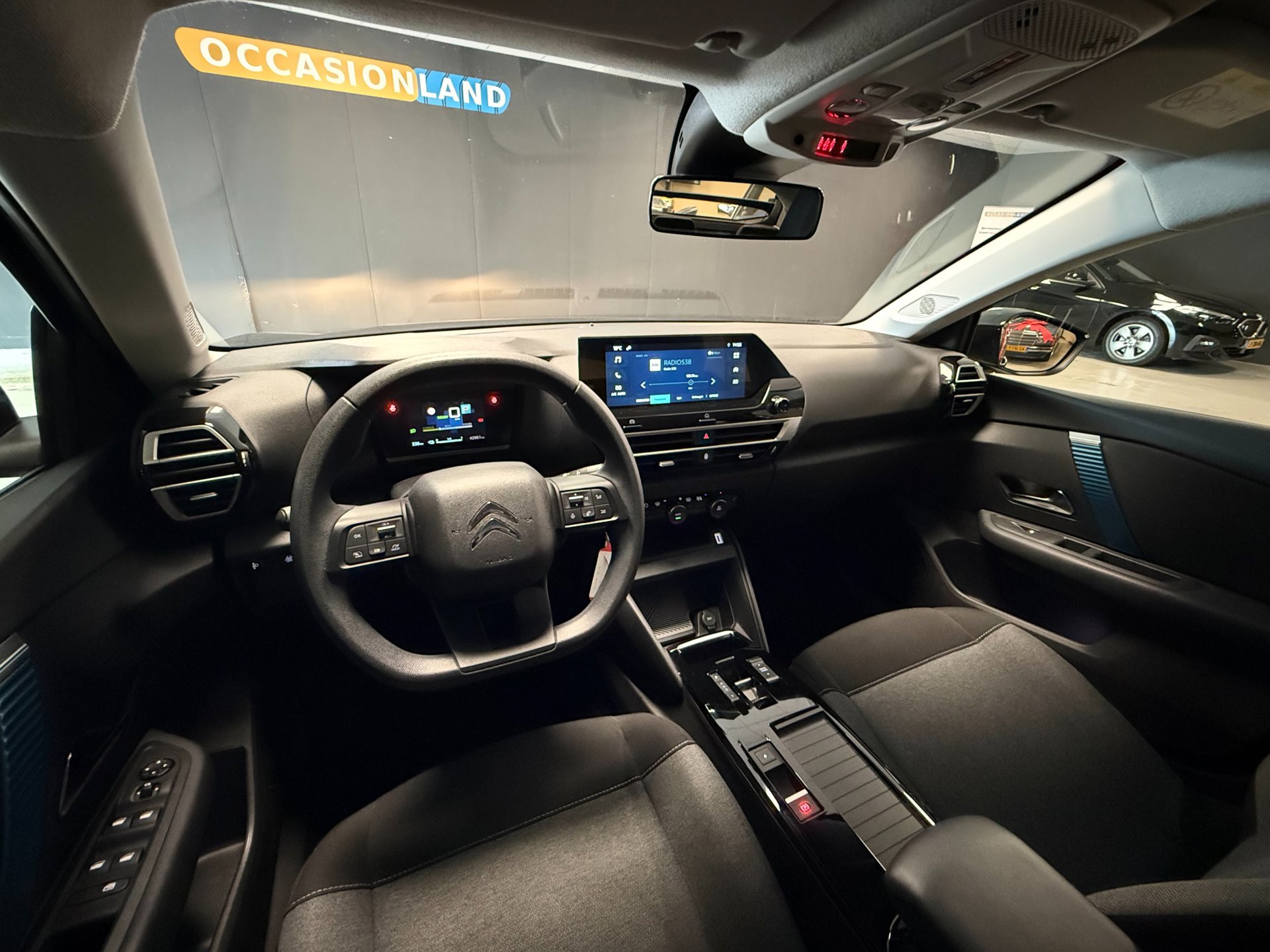 Foto van Citroen E-c4