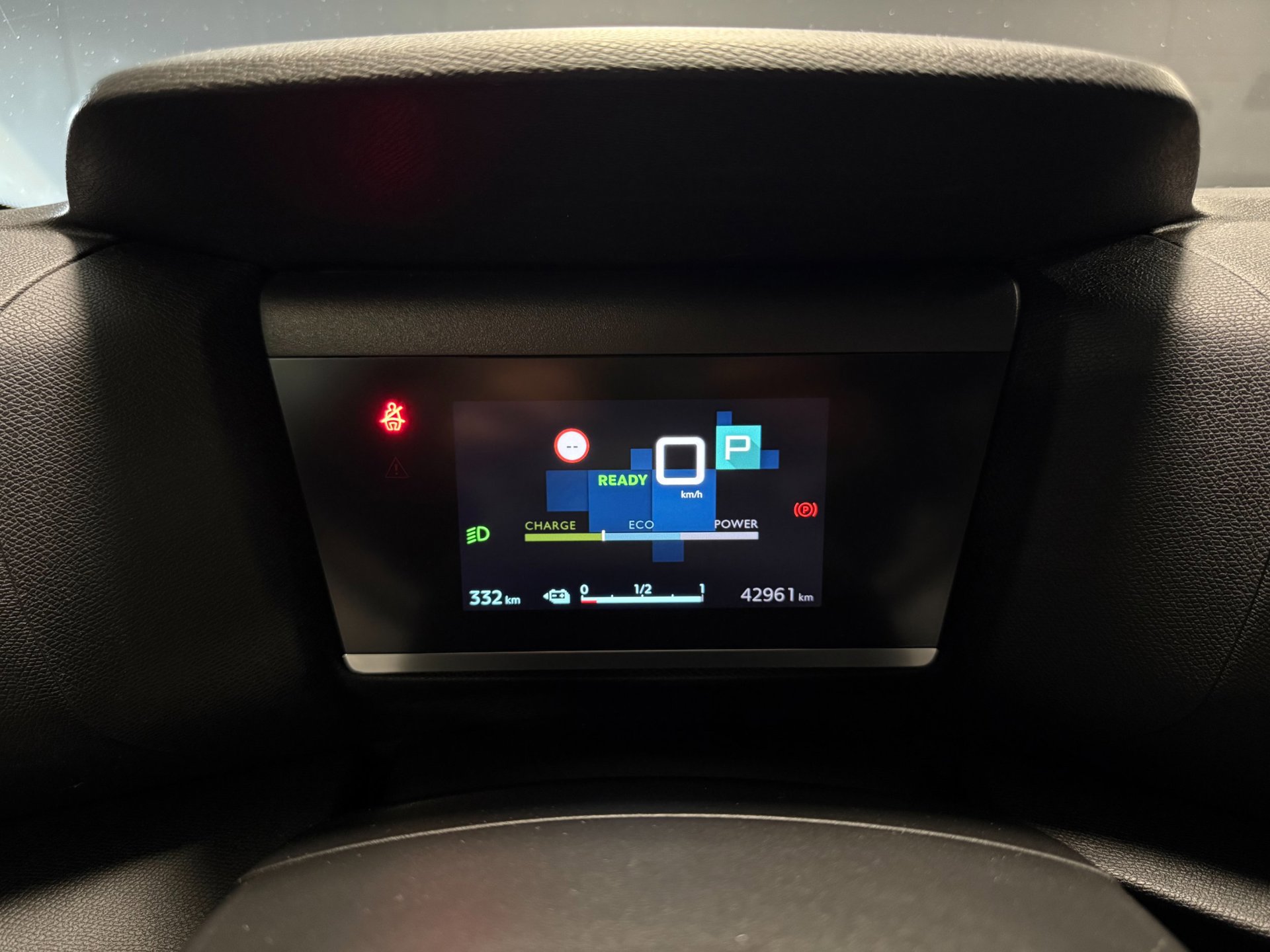 Foto van Citroen E-c4