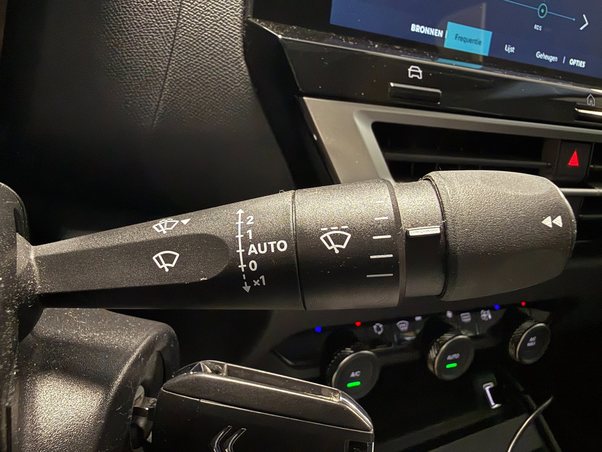Foto van Citroen E-c4