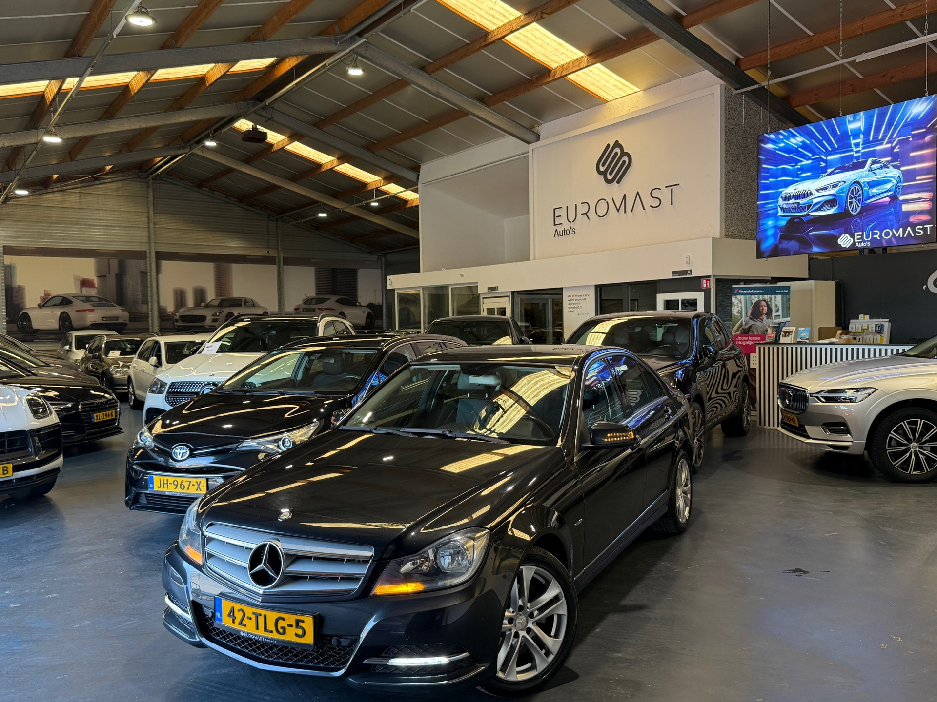 Foto van Mercedes-Benz C 180
