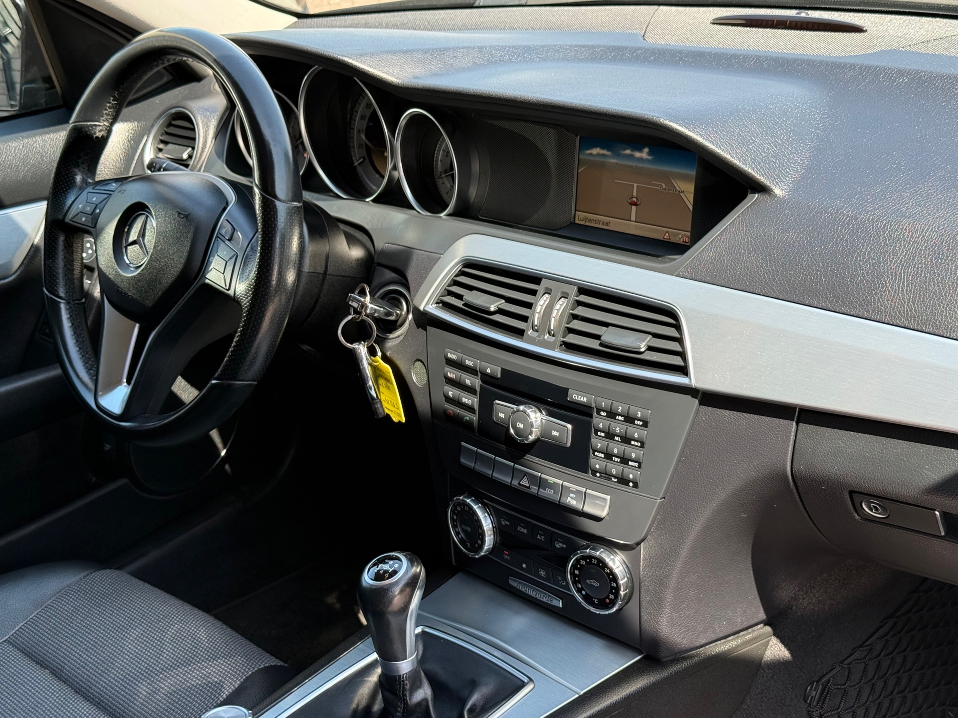 Foto van Mercedes-Benz C 180